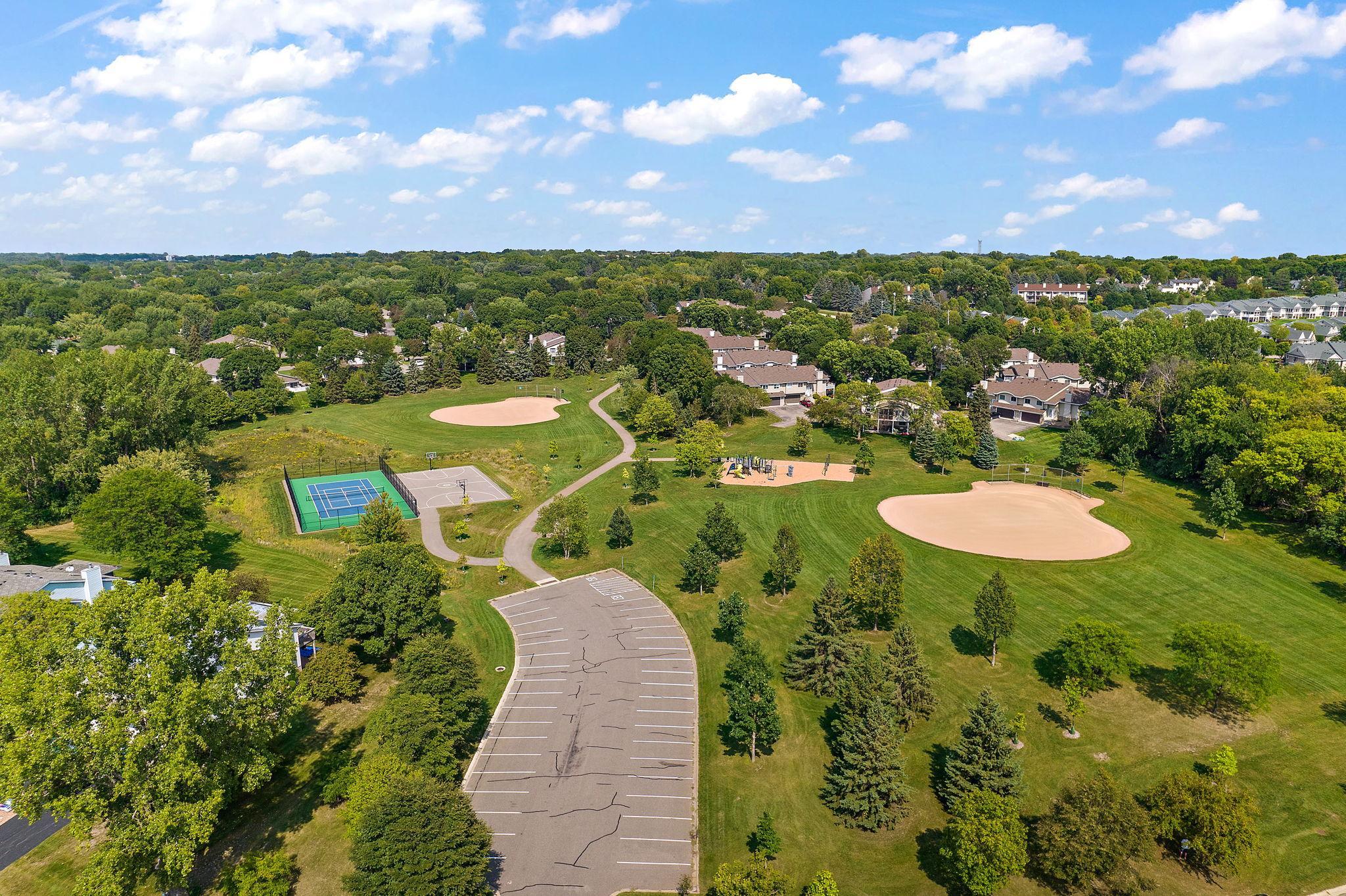 View of Residential at 6768 Sherwood Circle, Woodbury MN 55125, Woodbury (31 of 33) - Mike Wilen | Minnesota Team Real Estate