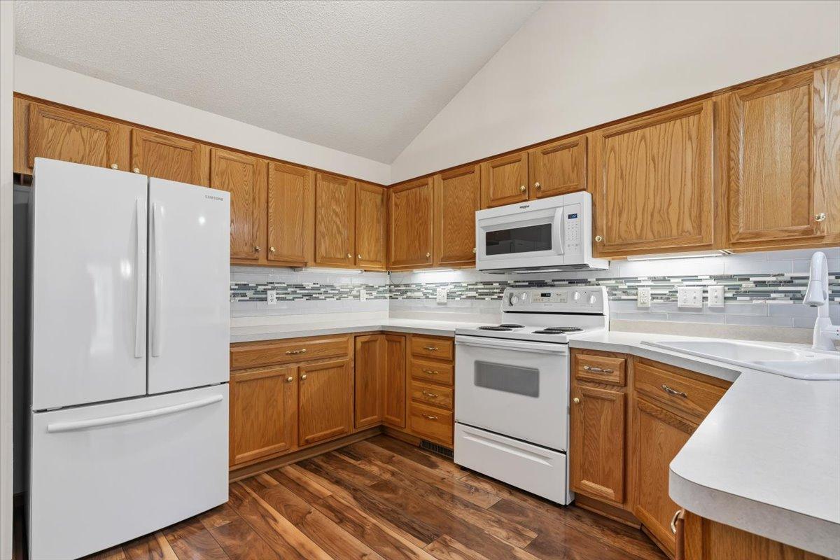 View of Residential at 7987 Forest Boulevard #Unit F, Woodbury MN 55125, Woodbury (7 of 29) - Mike Wilen | Minnesota Team Real Estate