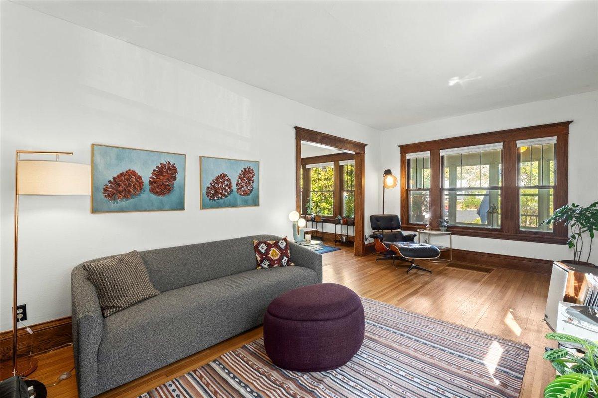 View of Residential at 1802 Selby Avenue, Saint Paul MN 55104, Saint Paul (7 of 41) - Mike Wilen | Minnesota Team Real Estate