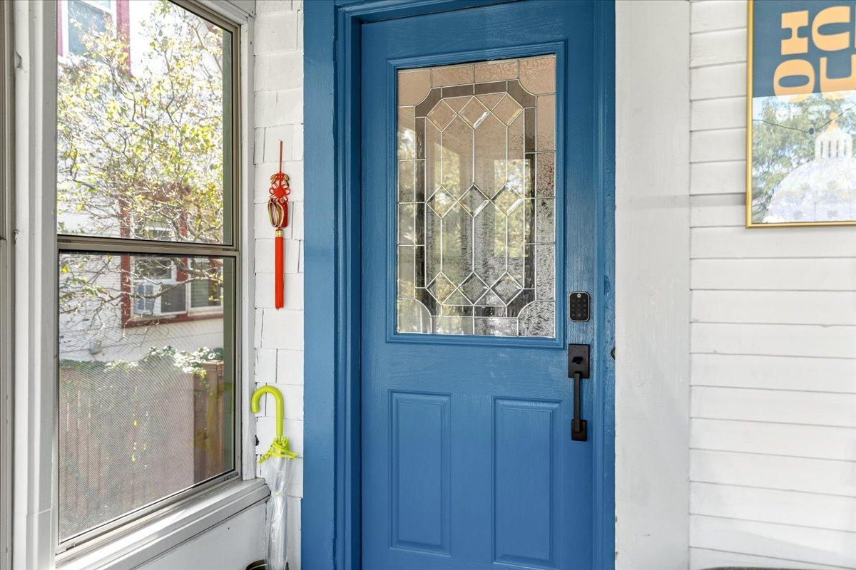 View of Residential at 1802 Selby Avenue, Saint Paul MN 55104, Saint Paul (4 of 41) - Mike Wilen | Minnesota Team Real Estate