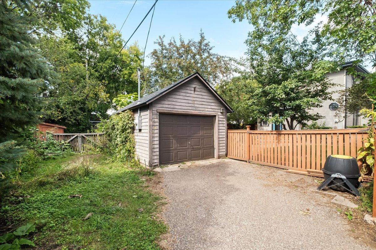 View of Residential at 1802 Selby Avenue, Saint Paul MN 55104, Saint Paul (41 of 41) - Mike Wilen | Minnesota Team Real Estate
