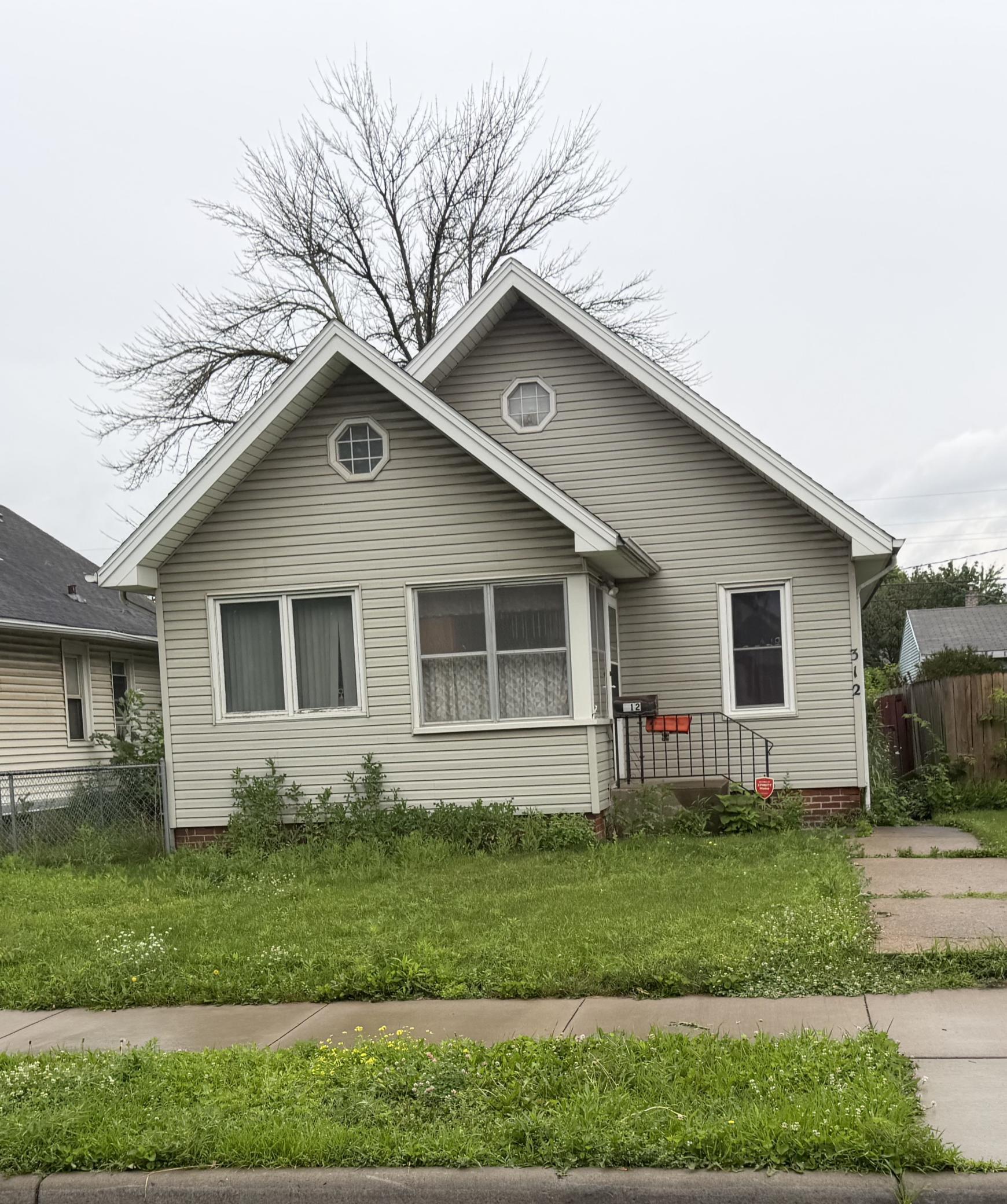 View of Residential at 312 5th Avenue, South Saint Paul MN 55075, South Saint Paul (2 of 40) - Mike Wilen | Minnesota Team Real Estate