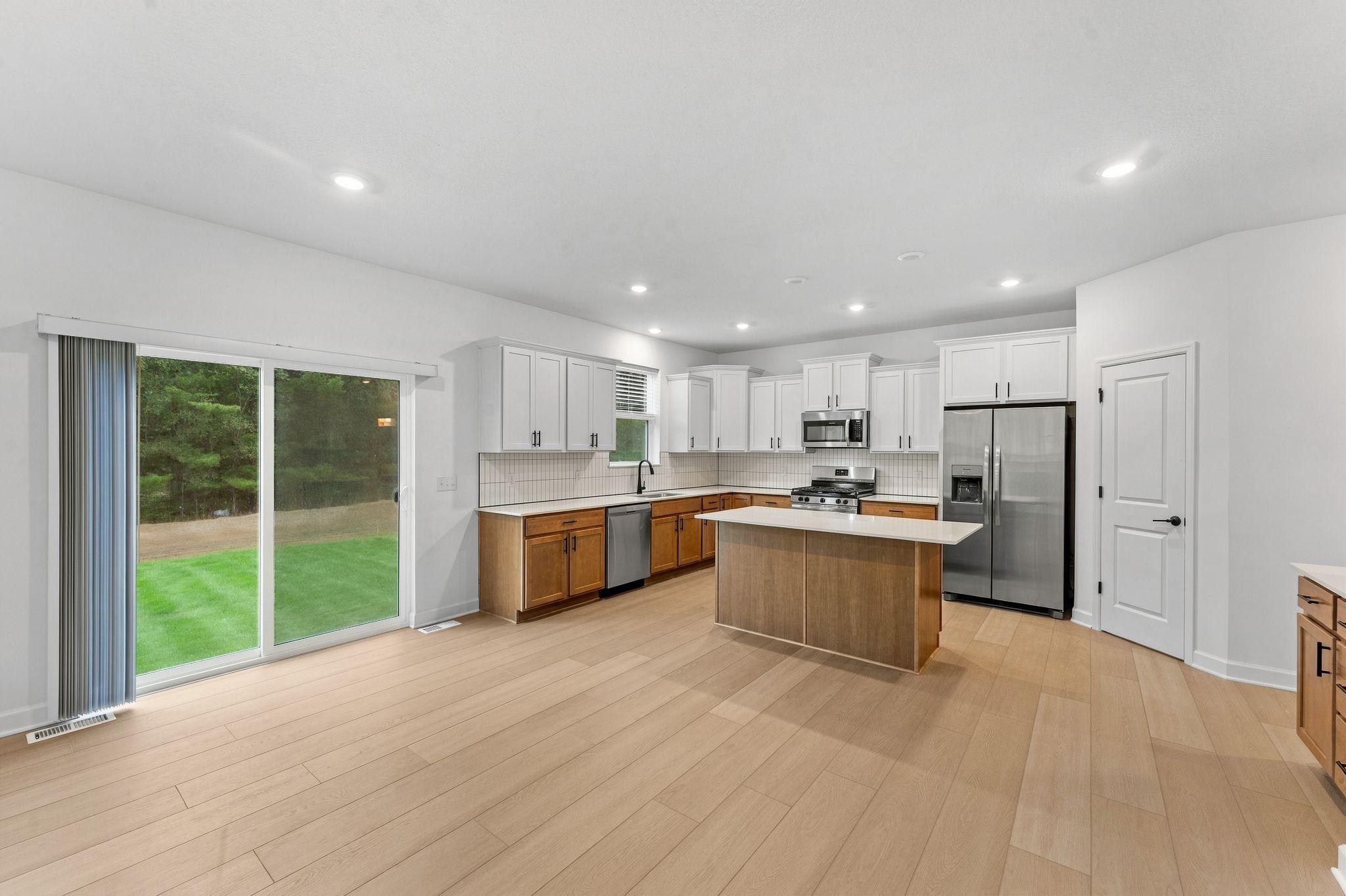 View of Residential at 10927 Henslowe Avenue, Cottage Grove MN 55016, Cottage Grove (5 of 21) - Mike Wilen | Minnesota Team Real Estate
