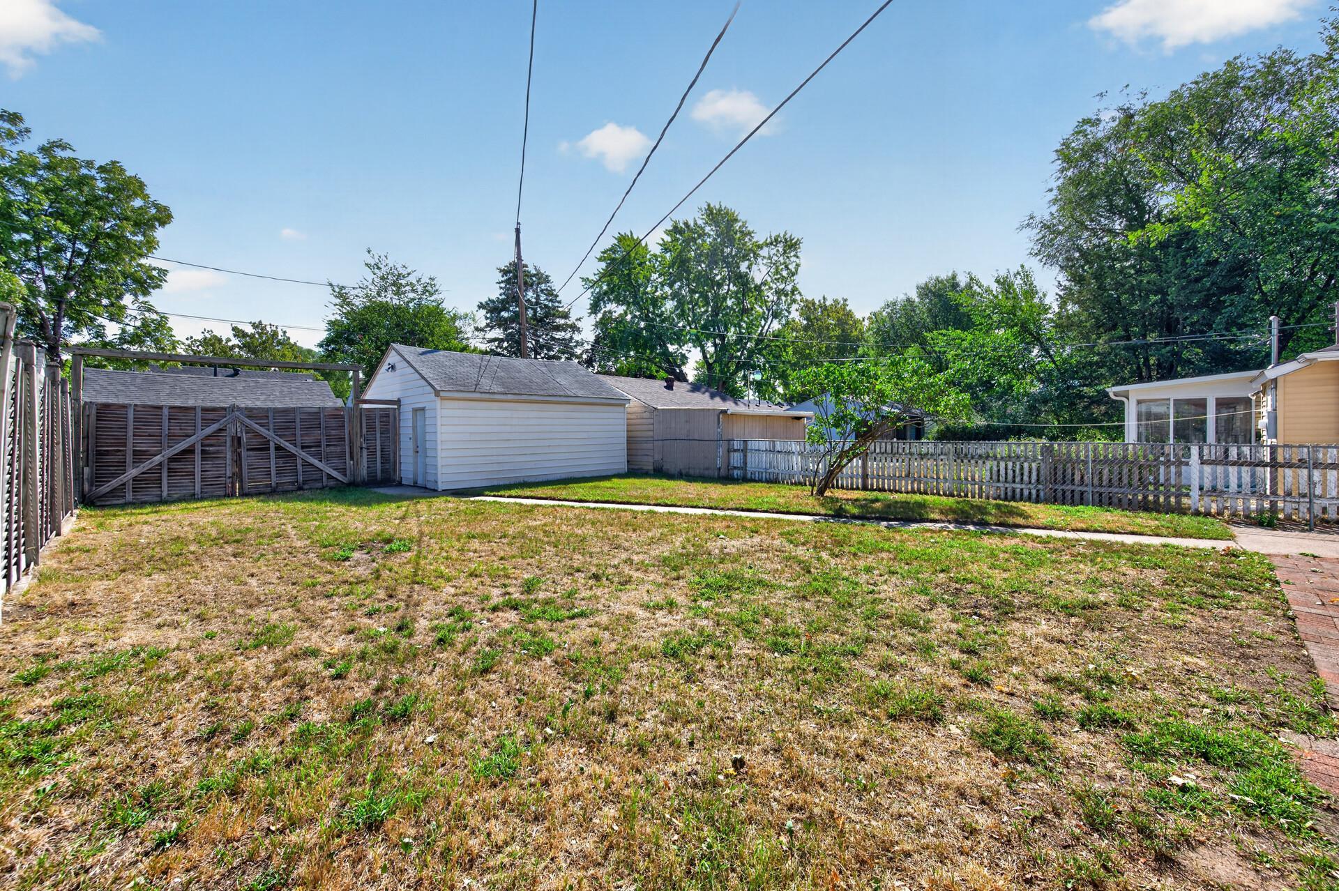 View of Residential at 5048 Fremont Avenue, Minneapolis MN 55430, Minneapolis (15 of 20) - Mike Wilen | Minnesota Team Real Estate