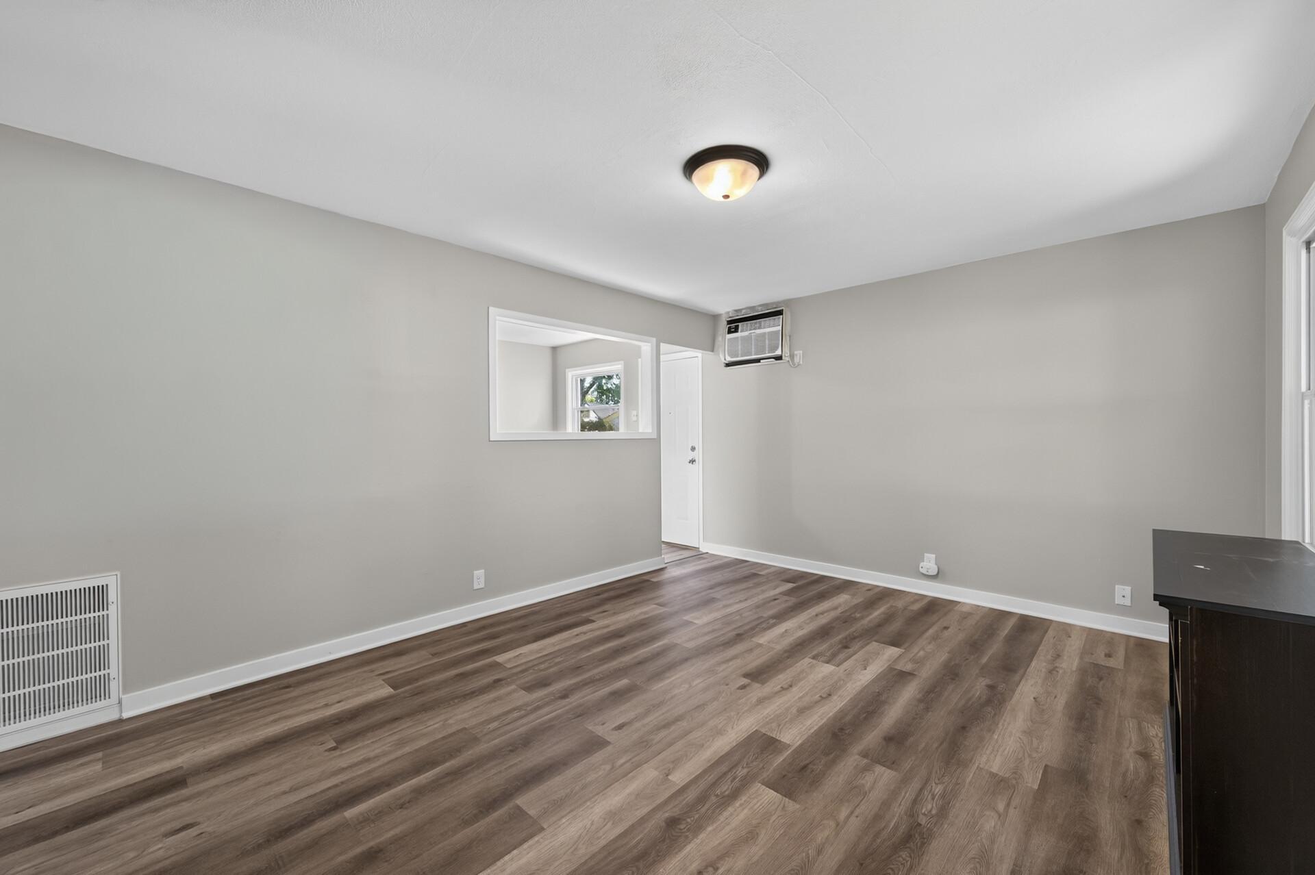View of Residential at 5048 Fremont Avenue, Minneapolis MN 55430, Minneapolis (2 of 20) - Mike Wilen | Minnesota Team Real Estate