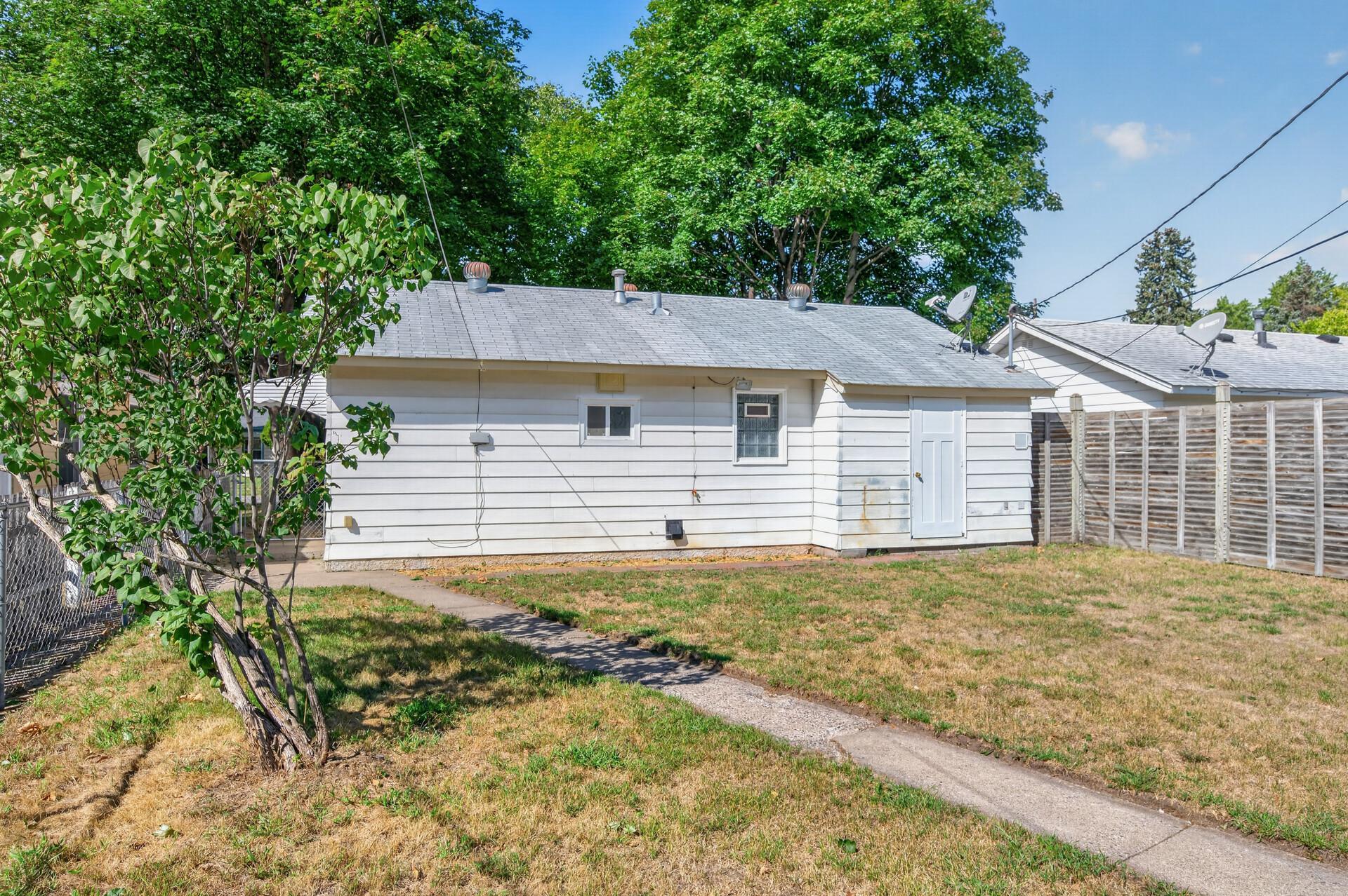 View of Residential at 5048 Fremont Avenue, Minneapolis MN 55430, Minneapolis (16 of 20) - Mike Wilen | Minnesota Team Real Estate