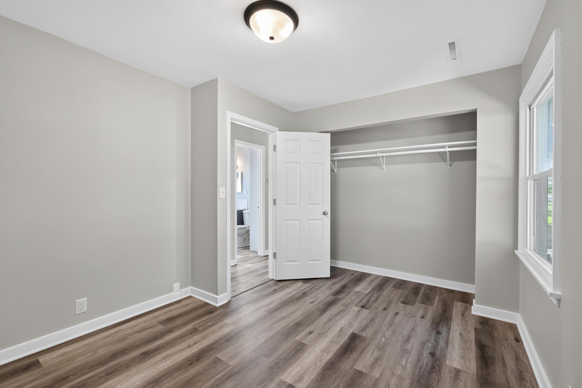 View of Residential at 5048 Fremont Avenue, Minneapolis MN 55430, Minneapolis (9 of 20) - Mike Wilen | Minnesota Team Real Estate