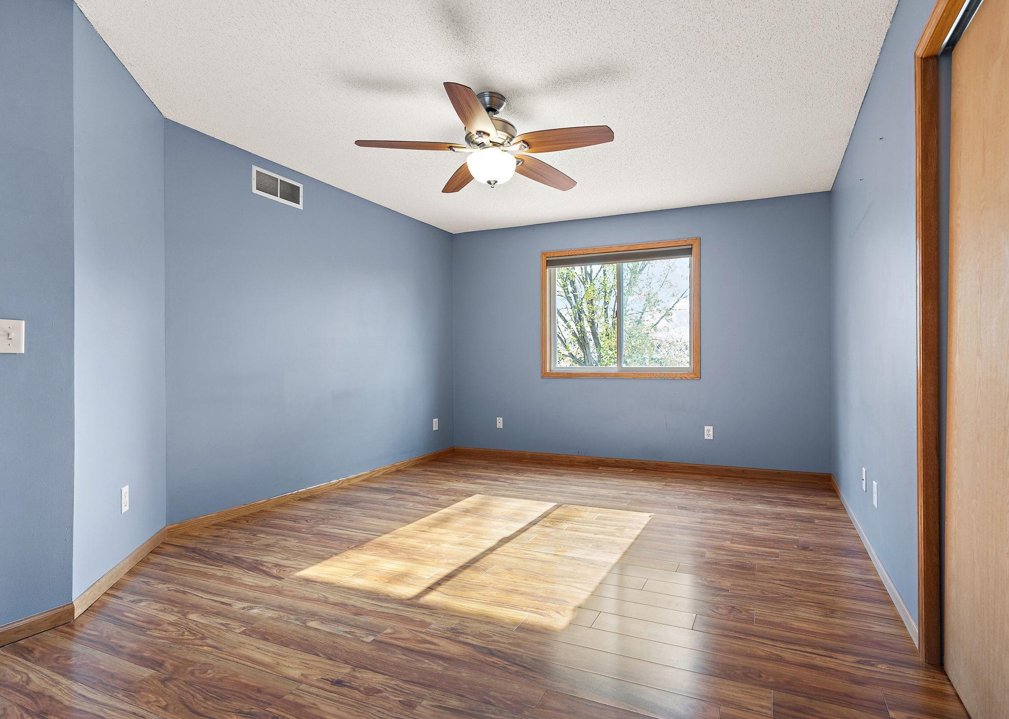 View of Residential at 1017 Scott Lane, Belle Plaine MN 56011, Belle Plaine (17 of 45) - Mike Wilen | Minnesota Team Real Estate