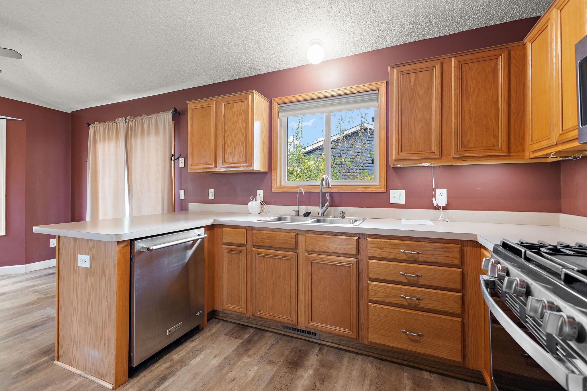 View of Residential at 1017 Scott Lane, Belle Plaine MN 56011, Belle Plaine (12 of 45) - Mike Wilen | Minnesota Team Real Estate