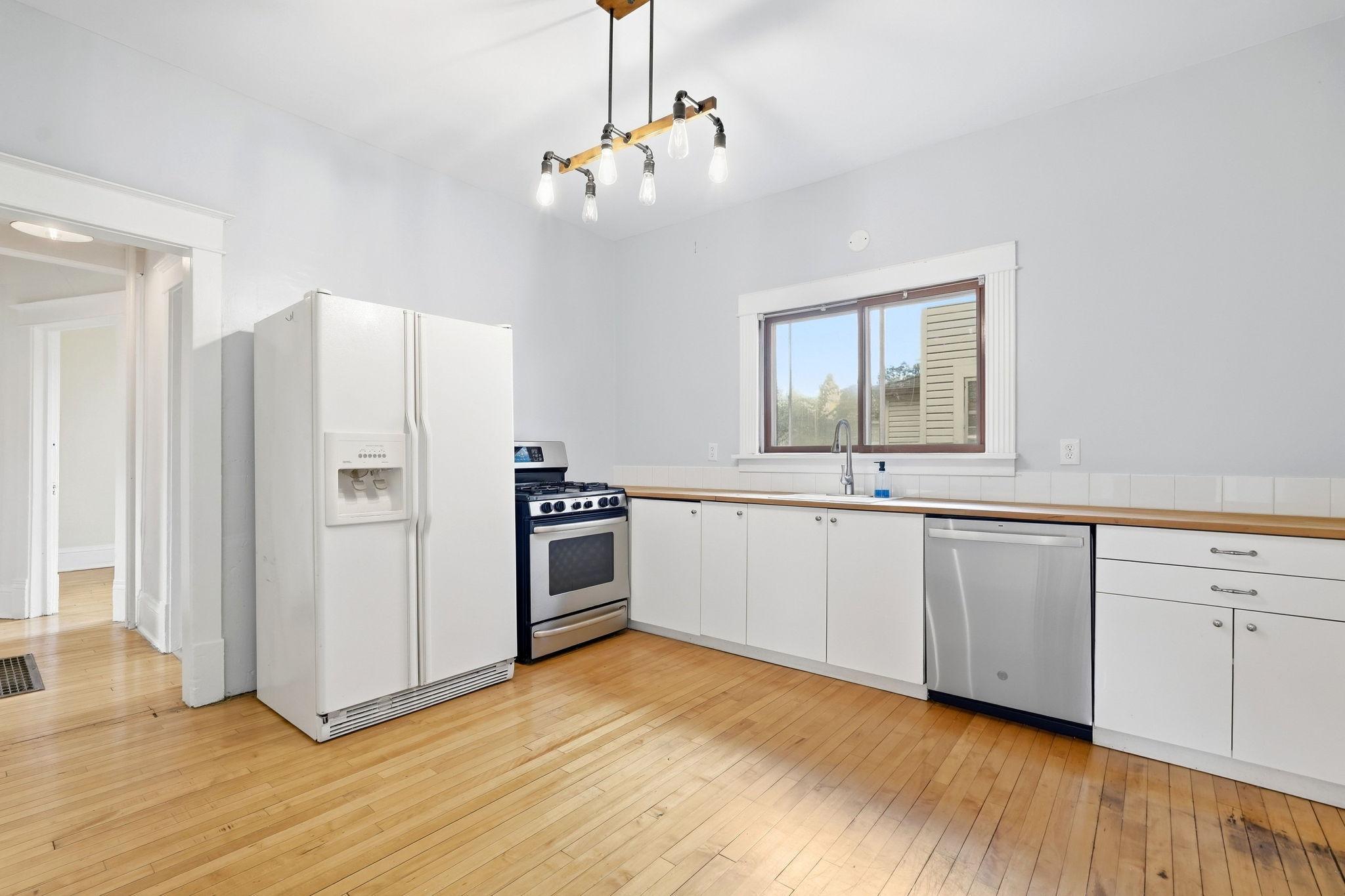 View of Residential Income at 501 Newton Avenue, Minneapolis MN 55405, Minneapolis (12 of 46) - Mike Wilen | Minnesota Team Real Estate