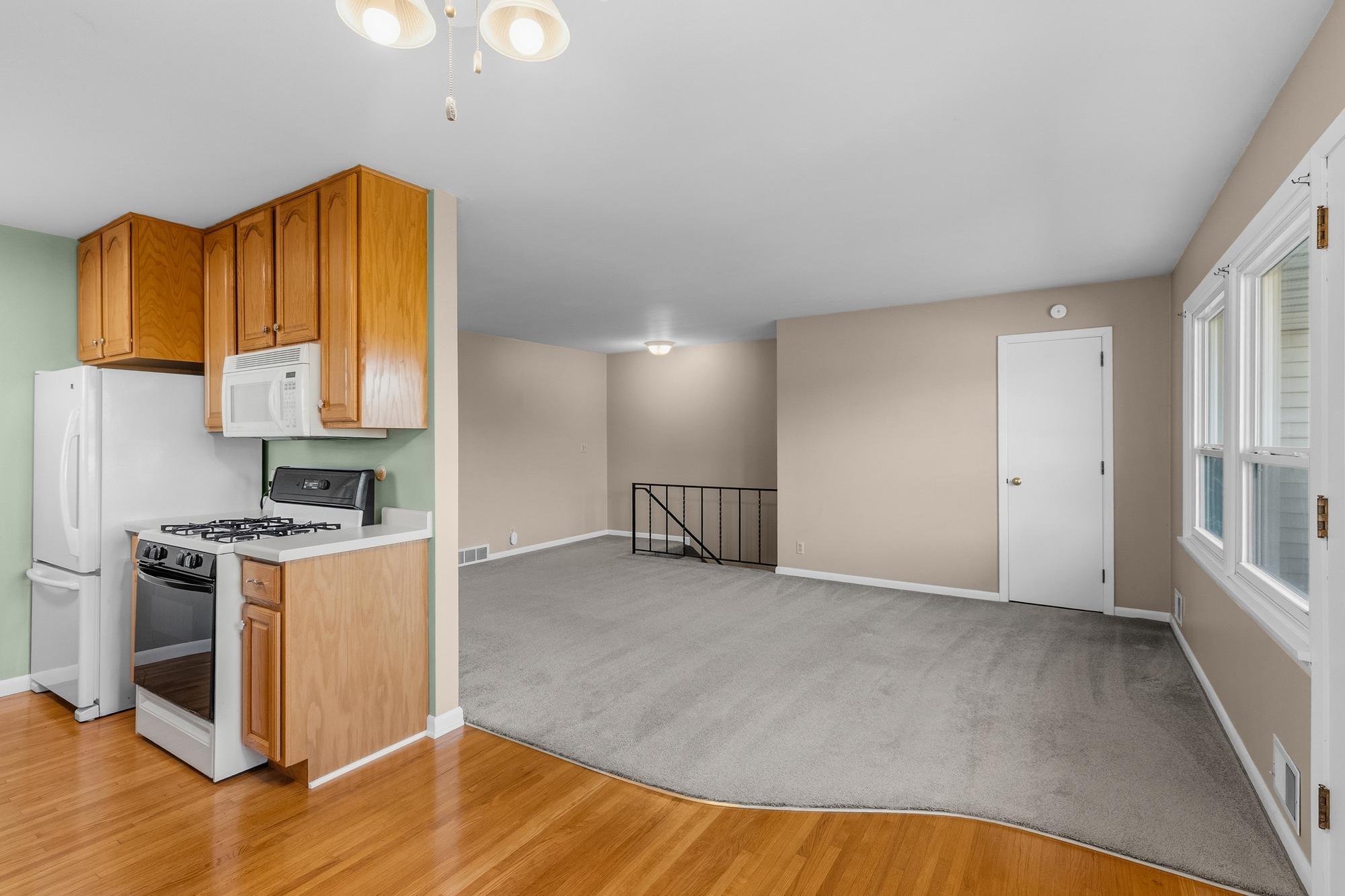 View of Residential at 1348 Colonial Drive, Roseville MN 55113, Roseville (15 of 26) - Mike Wilen | Minnesota Team Real Estate