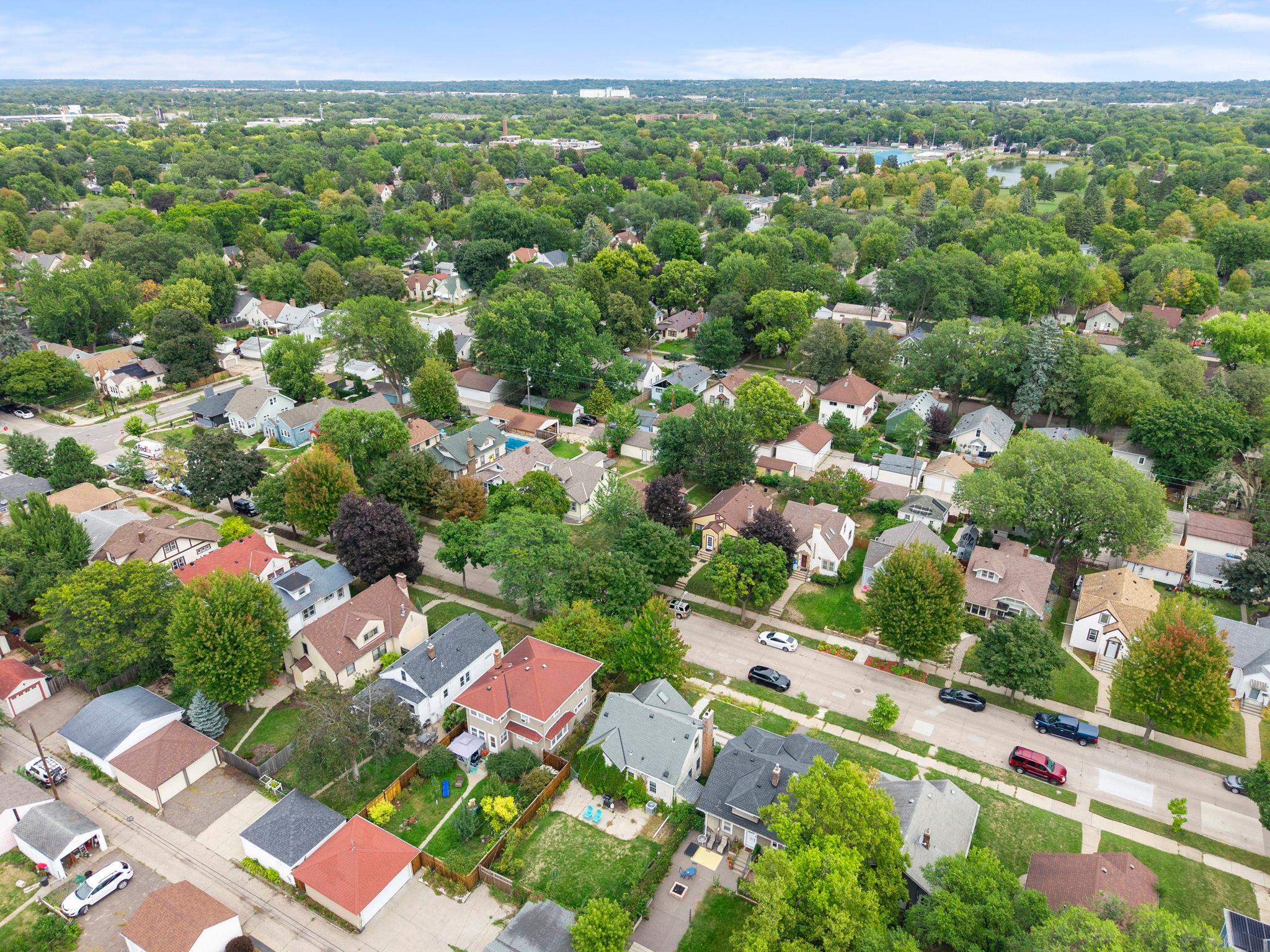 View of Residential at 4126 Sheridan Avenue, Minneapolis MN 55412, Minneapolis (36 of 41) - Mike Wilen | Minnesota Team Real Estate