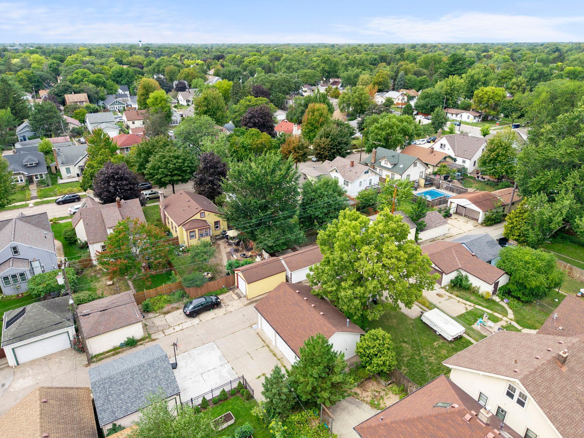 View of Residential at 4126 Sheridan Avenue, Minneapolis MN 55412, Minneapolis (35 of 41) - Mike Wilen | Minnesota Team Real Estate