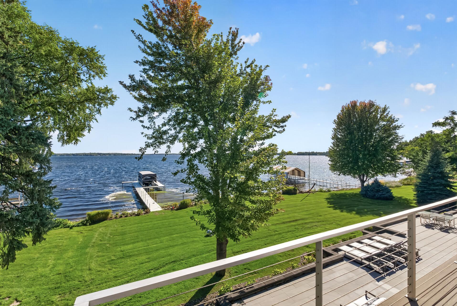 View of Residential at 1225 Shoreline Drive, Wayzata MN 55391, Wayzata (37 of 79) - Mike Wilen | Minnesota Team Real Estate