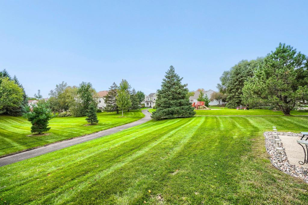 View of Residential at 15021 Dunwood Trail #48, Apple Valley MN 55124, Apple Valley (29 of 30) - Mike Wilen | Minnesota Team Real Estate