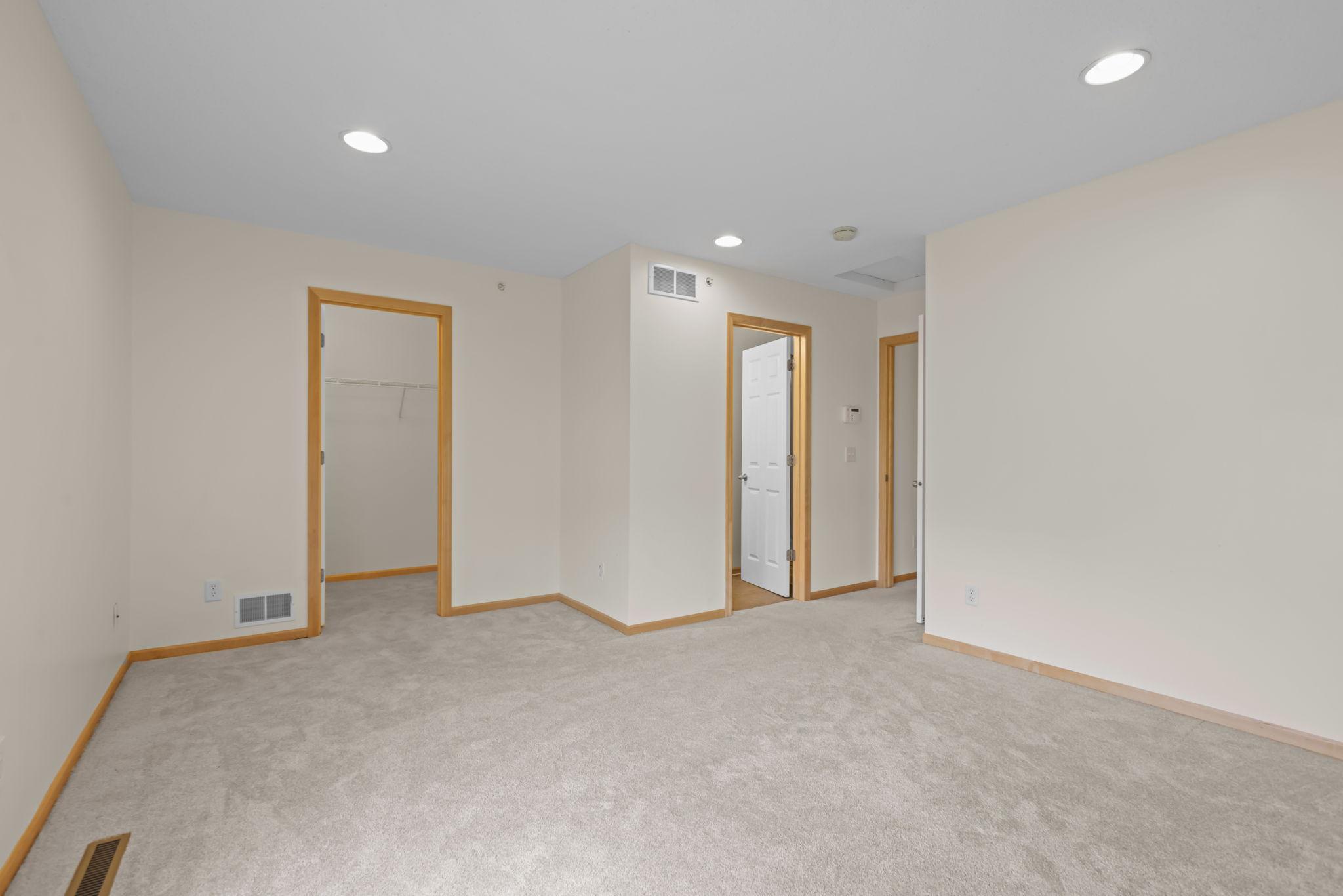 View of Residential at 554 Huset Parkway, Columbia Heights MN 55421, Columbia Heights (25 of 33) - Mike Wilen | Minnesota Team Real Estate
