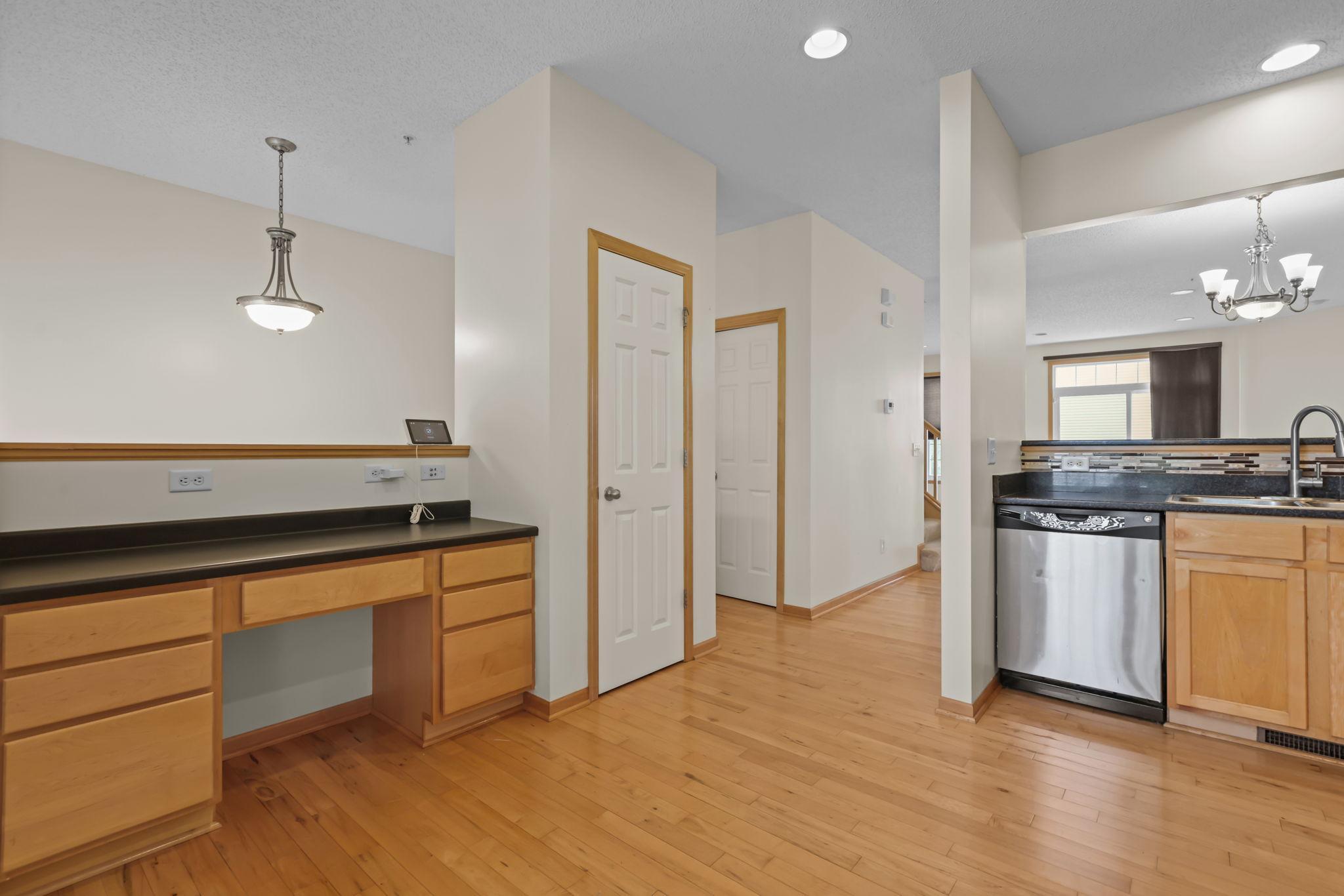 View of Residential at 554 Huset Parkway, Columbia Heights MN 55421, Columbia Heights (9 of 33) - Mike Wilen | Minnesota Team Real Estate