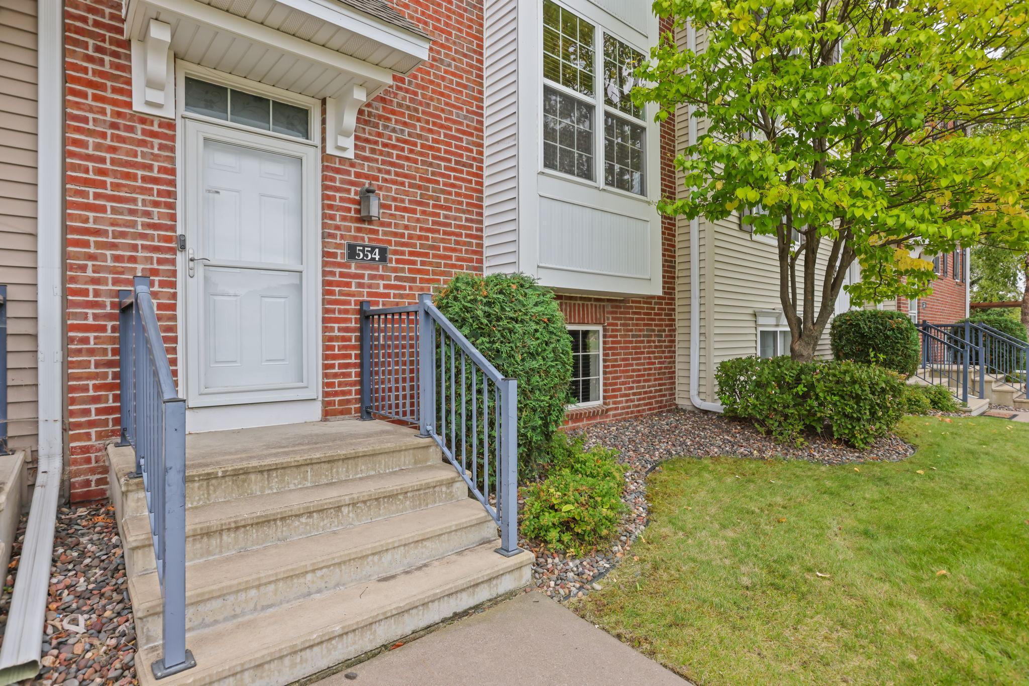 View of Residential at 554 Huset Parkway, Columbia Heights MN 55421, Columbia Heights (7 of 33) - Mike Wilen | Minnesota Team Real Estate