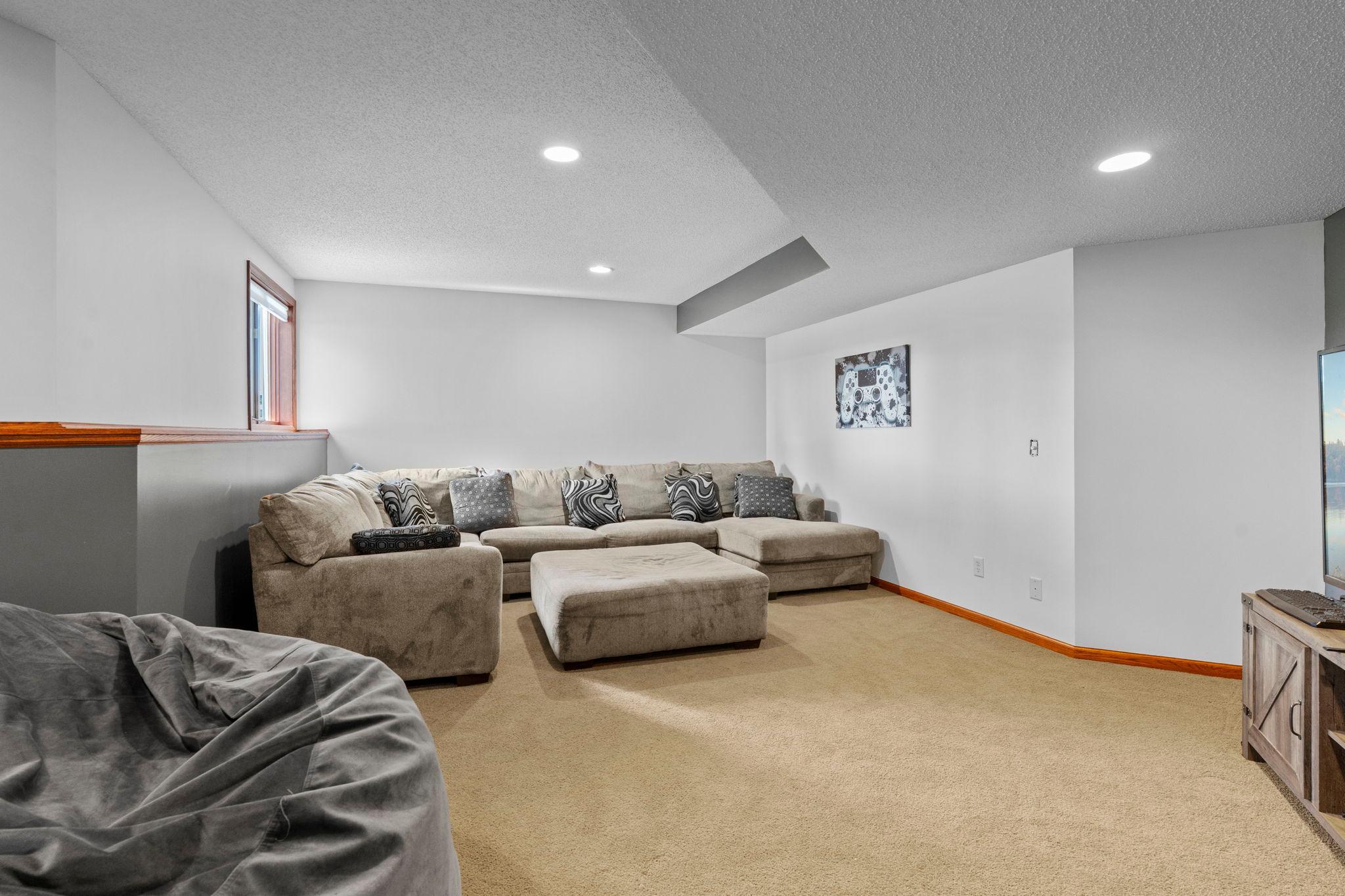 View of Residential at 2850 105th Street, Inver Grove Heights MN 55077, Inver Grove Heights (46 of 73) - Mike Wilen | Minnesota Team Real Estate