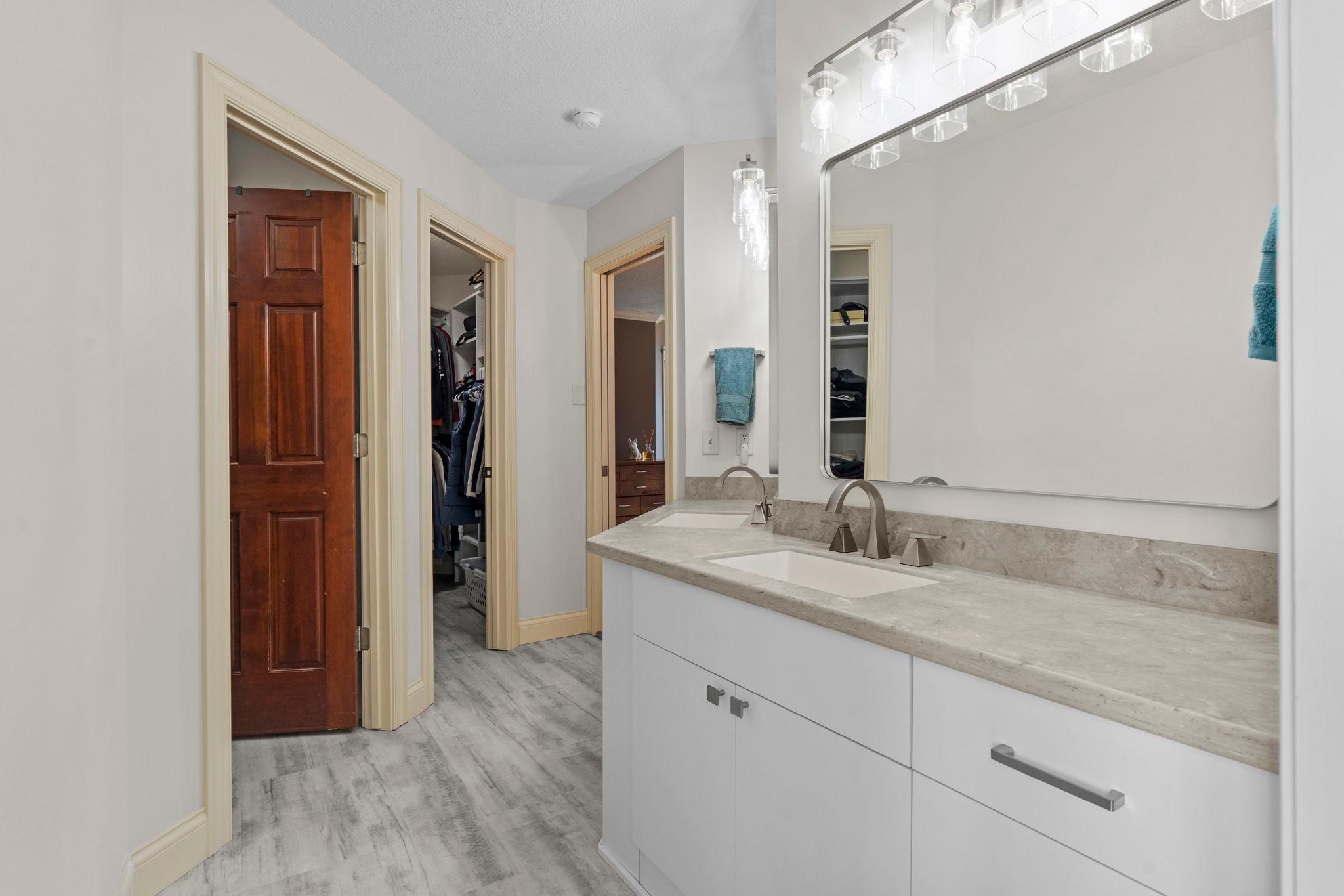 View of Residential at 2850 105th Street, Inver Grove Heights MN 55077, Inver Grove Heights (32 of 73) - Mike Wilen | Minnesota Team Real Estate