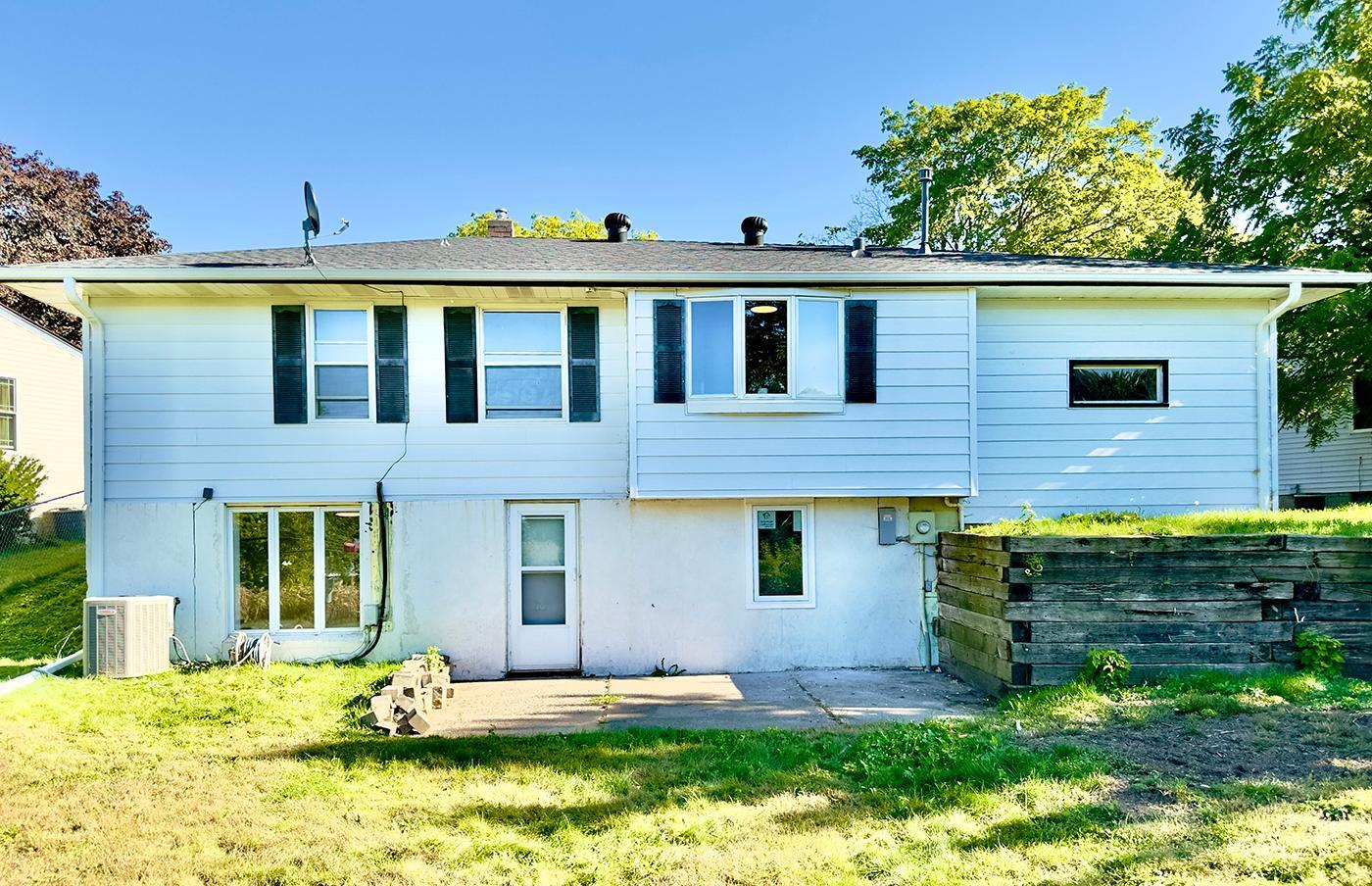 View of Residential at 1979 Memory Lane, North Saint Paul MN 55109, North Saint Paul (20 of 21) - Mike Wilen | Minnesota Team Real Estate