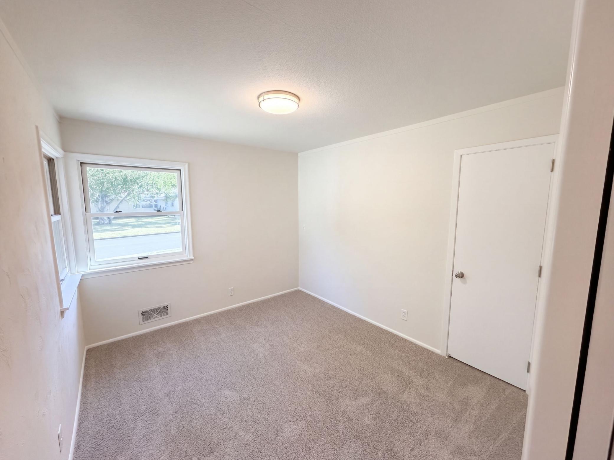 View of Residential at 1181 Laurie Road, Roseville MN 55113, Roseville (21 of 33) - Mike Wilen | Minnesota Team Real Estate