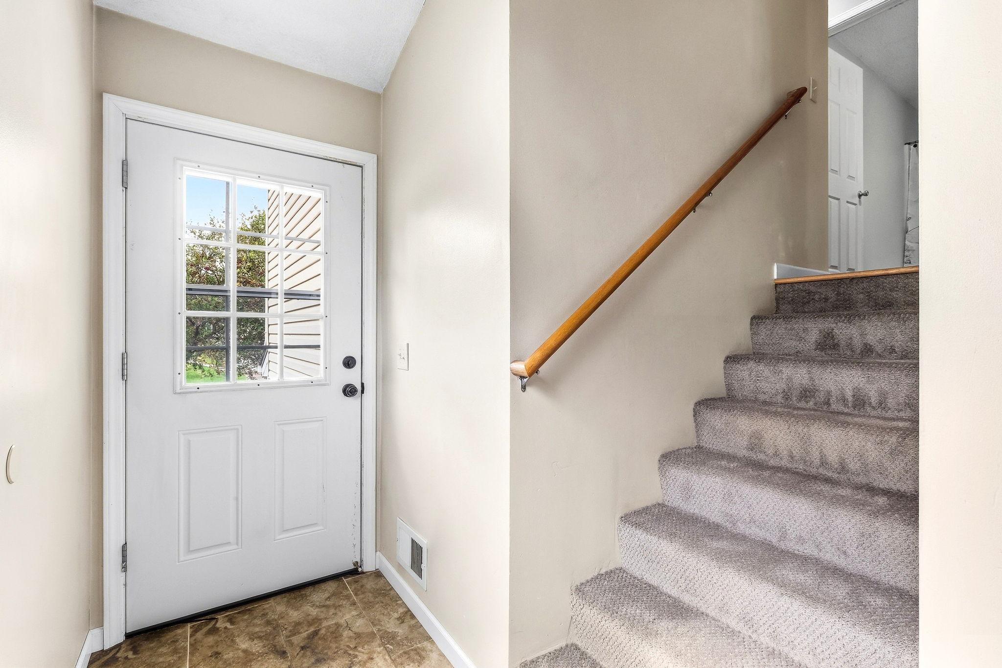 View of Residential at 278 Morningside Circle, Saint Paul MN 55119, Saint Paul (3 of 36) - Mike Wilen | Minnesota Team Real Estate