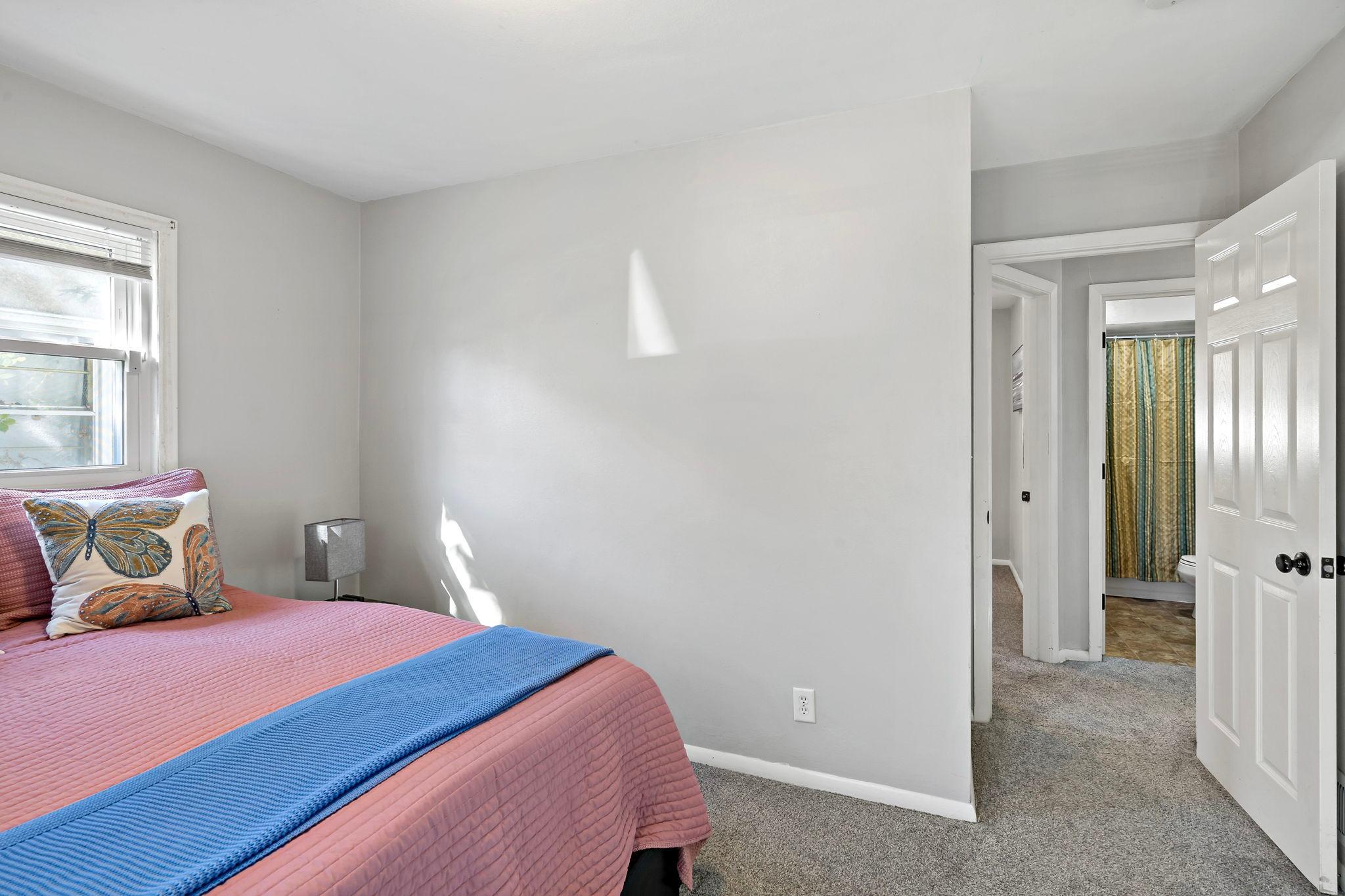 View of Residential at 63 Iowa Avenue, Saint Paul MN 55117, Saint Paul (21 of 46) - Mike Wilen | Minnesota Team Real Estate