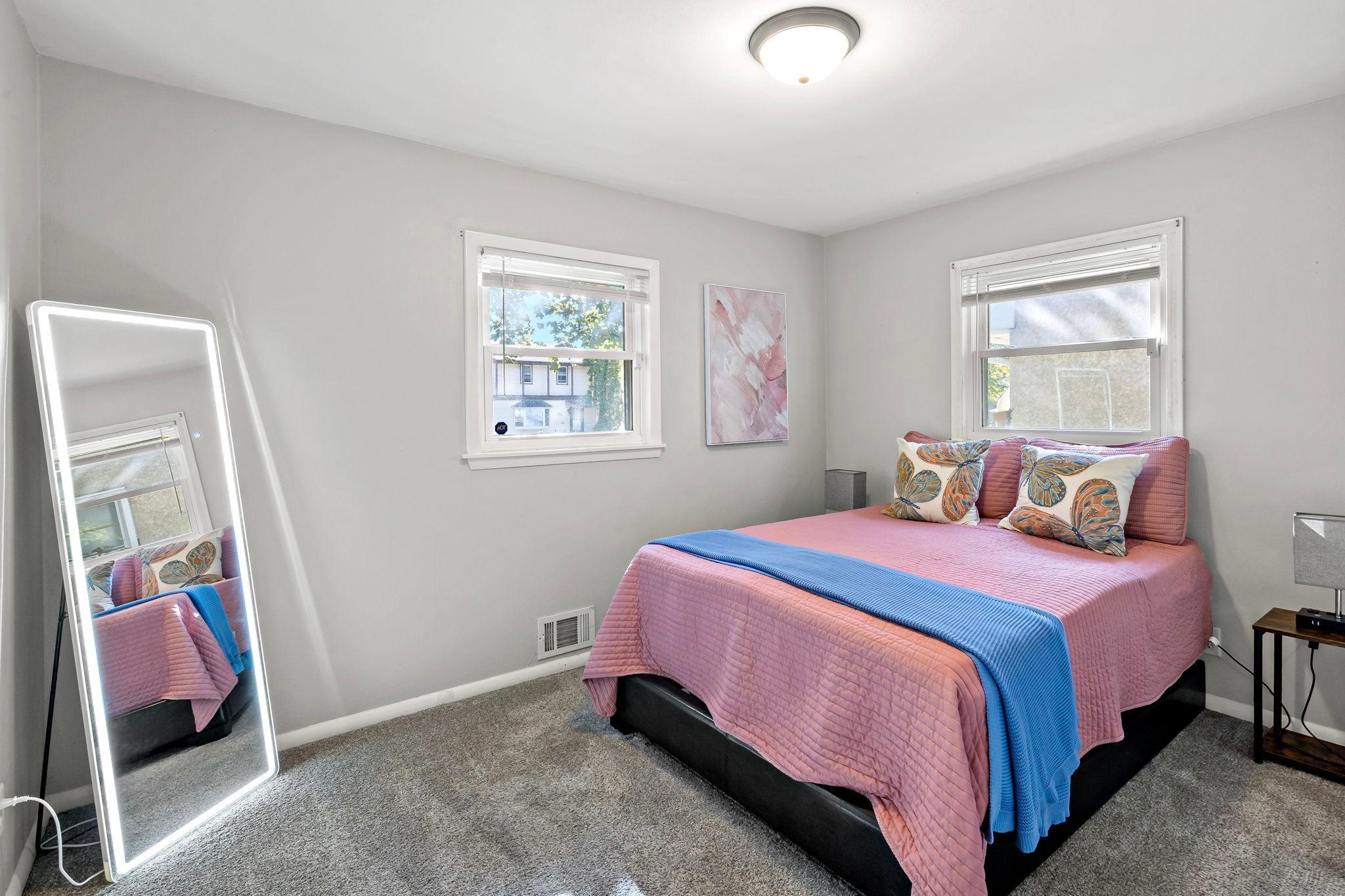 View of Residential at 63 Iowa Avenue, Saint Paul MN 55117, Saint Paul (16 of 46) - Mike Wilen | Minnesota Team Real Estate