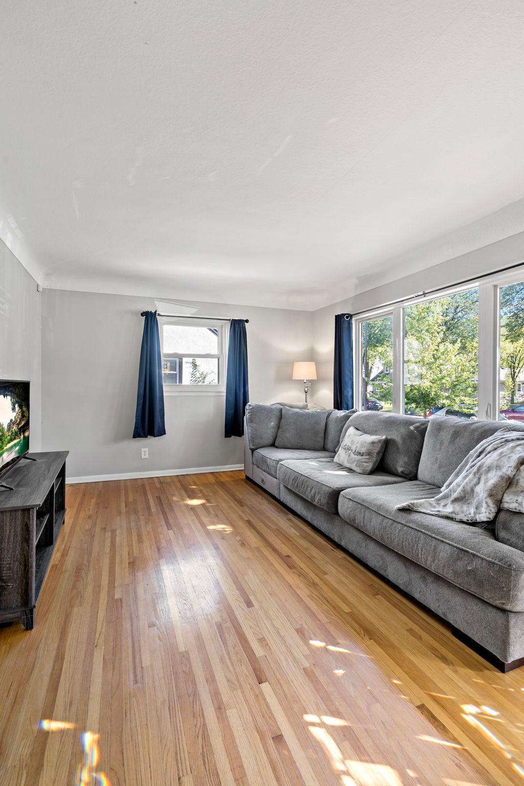 View of Residential at 63 Iowa Avenue, Saint Paul MN 55117, Saint Paul (14 of 46) - Mike Wilen | Minnesota Team Real Estate