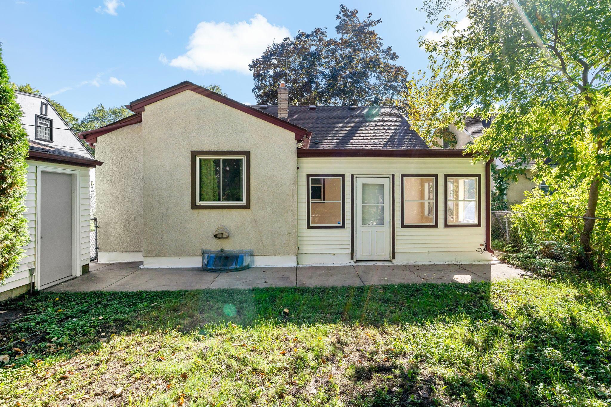 View of Residential at 63 Iowa Avenue, Saint Paul MN 55117, Saint Paul (39 of 46) - Mike Wilen | Minnesota Team Real Estate