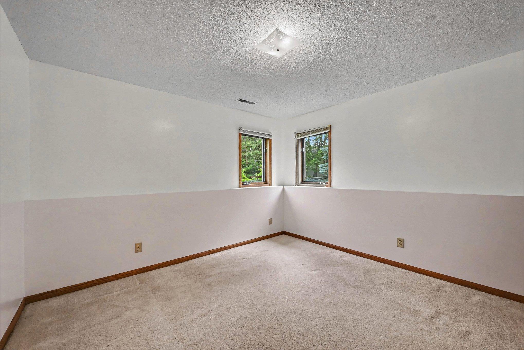 View of Residential at 2522 Windsor Lane, Woodbury MN 55125, Woodbury (27 of 40) - Mike Wilen | Minnesota Team Real Estate