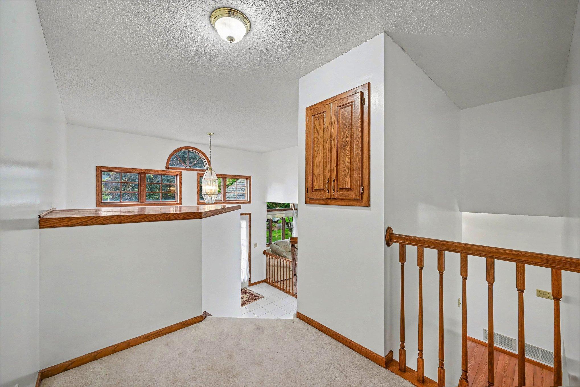 View of Residential at 2522 Windsor Lane, Woodbury MN 55125, Woodbury (20 of 40) - Mike Wilen | Minnesota Team Real Estate