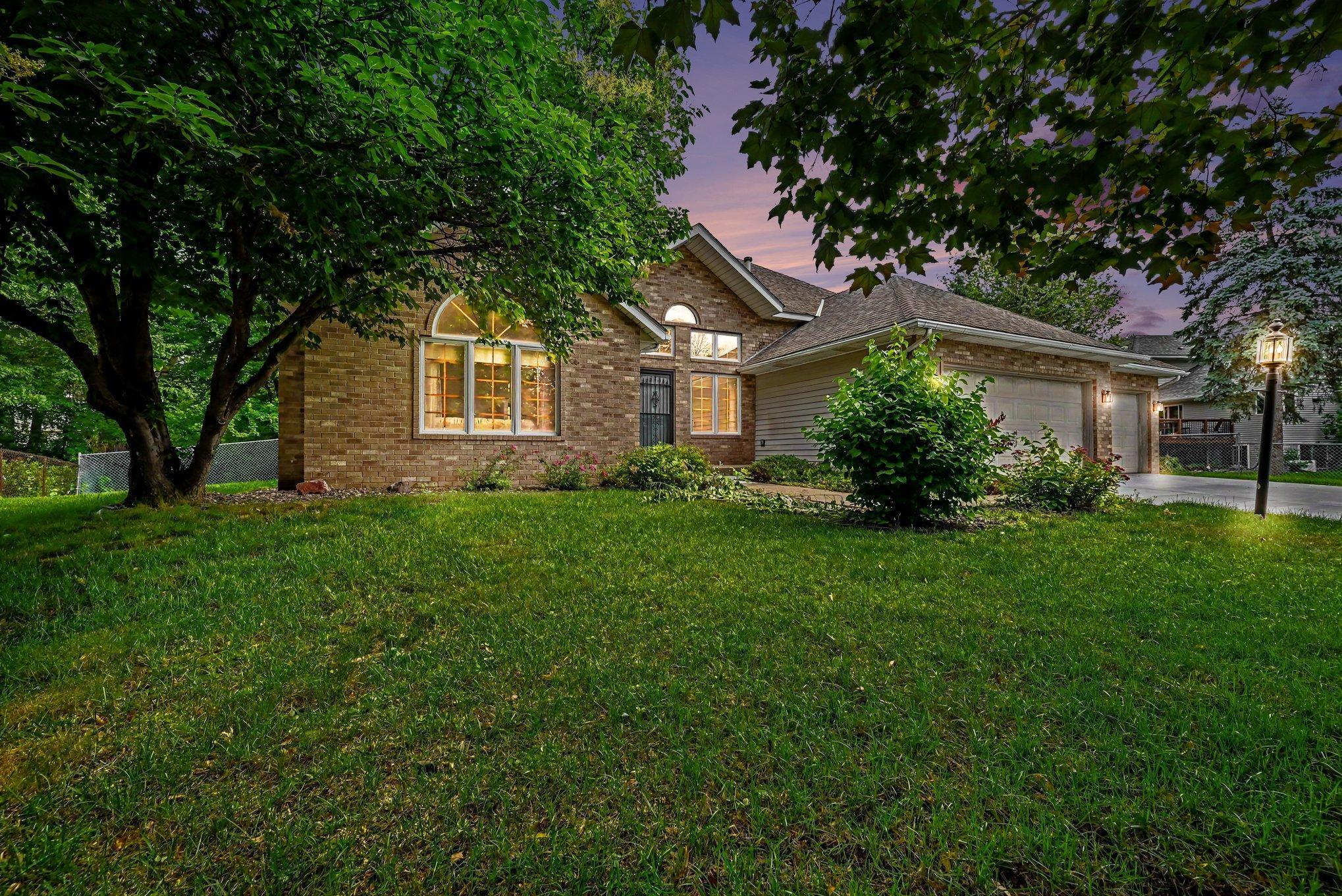 View of Single Family at 2522 Windsor Lane, Woodbury - Mike Wilen | Minnesota Team Real Estate