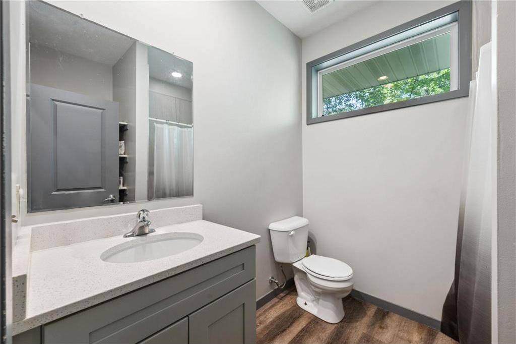 View of Residential Income at 211 Belvidere Street, Saint Paul MN 55107, Saint Paul (21 of 25) - Mike Wilen | Minnesota Team Real Estate