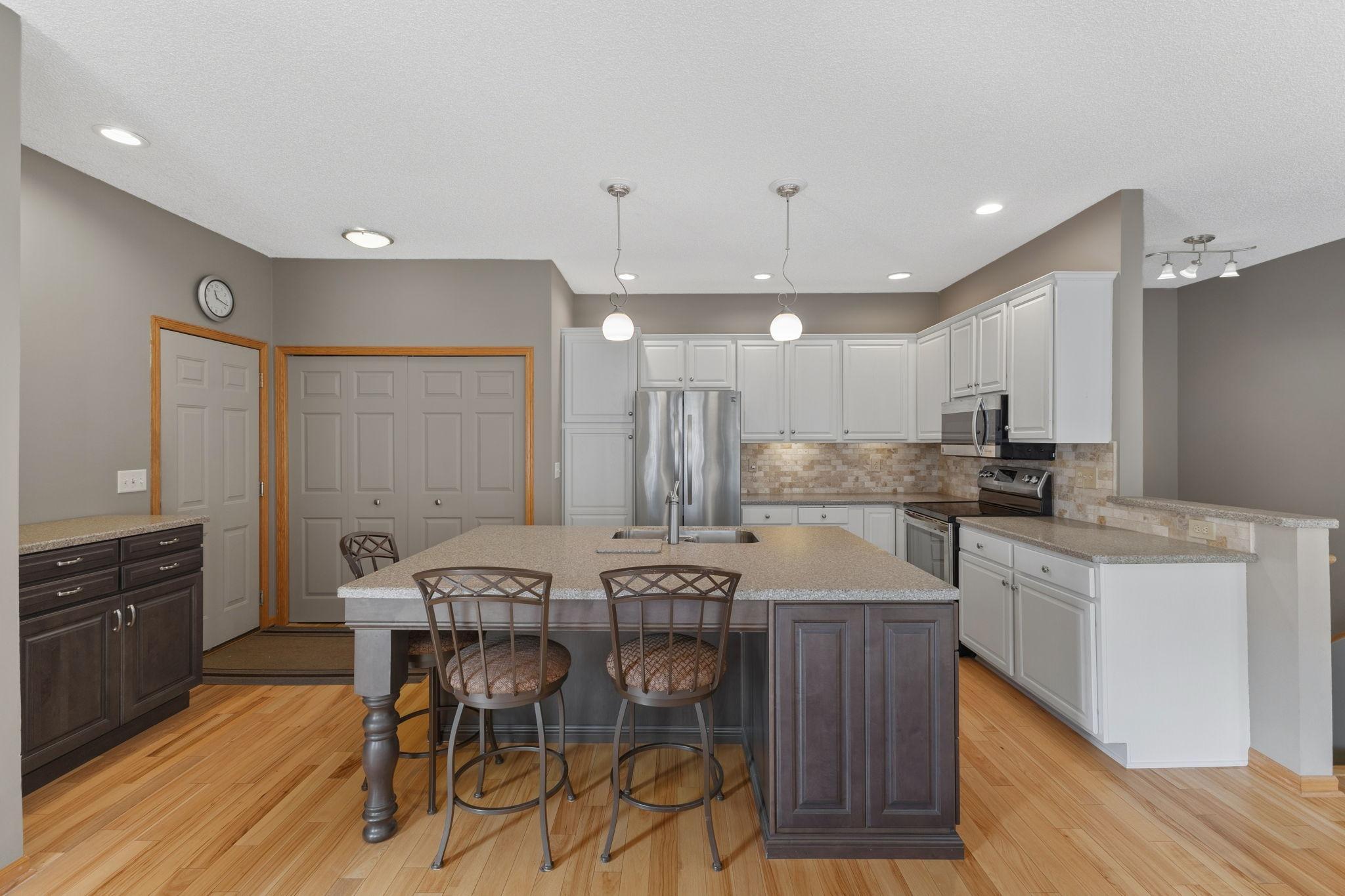 View of Residential at 7088 98th Street, Cottage Grove MN 55016, Cottage Grove (10 of 44) - Mike Wilen | Minnesota Team Real Estate