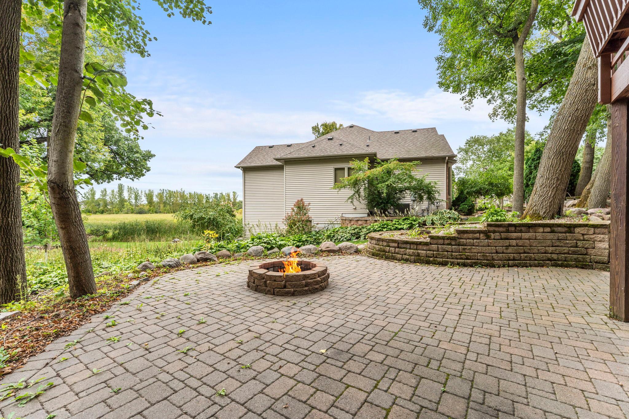 View of Residential at 8915 Umbria Place, Maple Grove MN 55311, Maple Grove (56 of 78) - Mike Wilen | Minnesota Team Real Estate