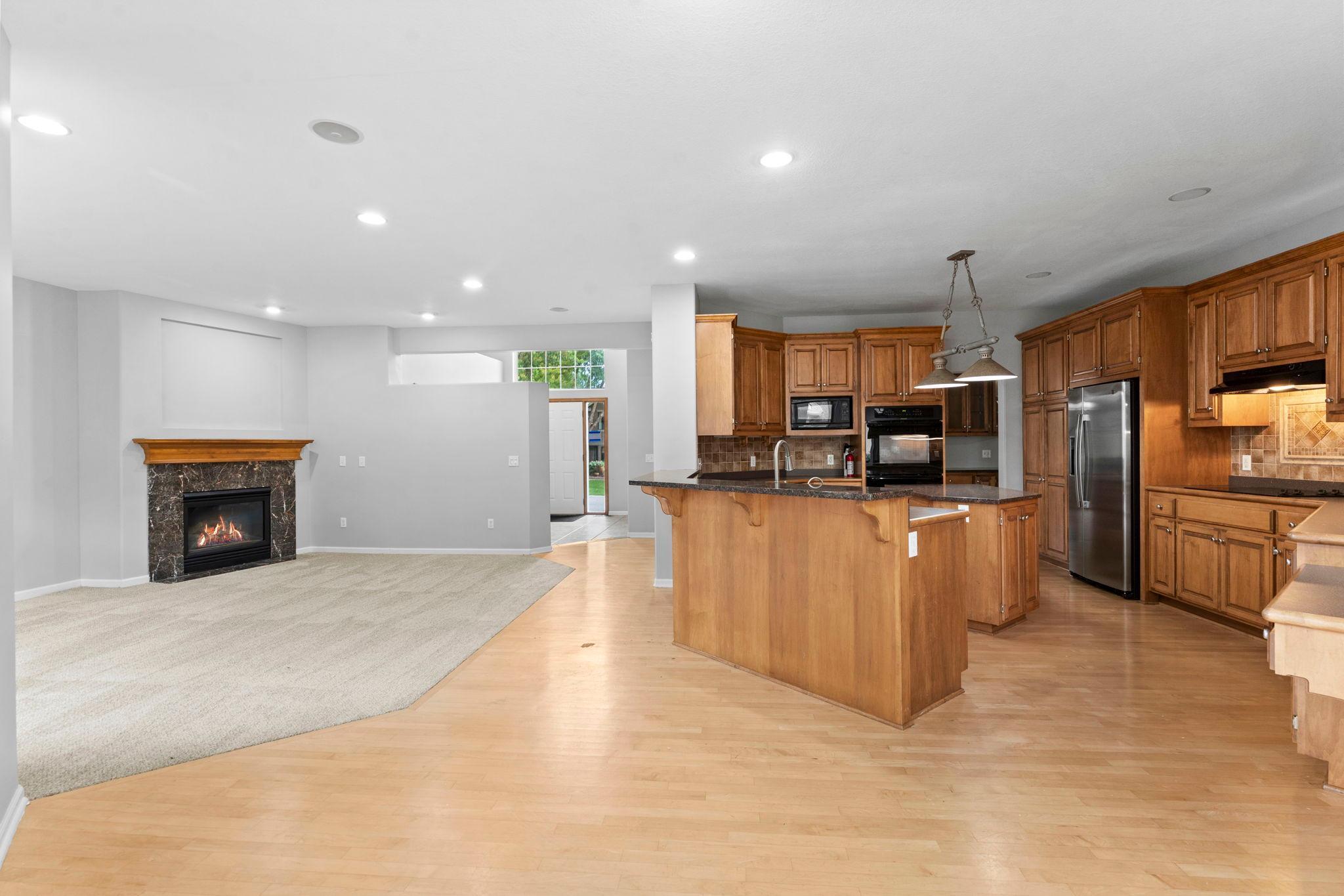 View of Residential at 8915 Umbria Place, Maple Grove MN 55311, Maple Grove (2 of 23) - Mike Wilen | Minnesota Team Real Estate