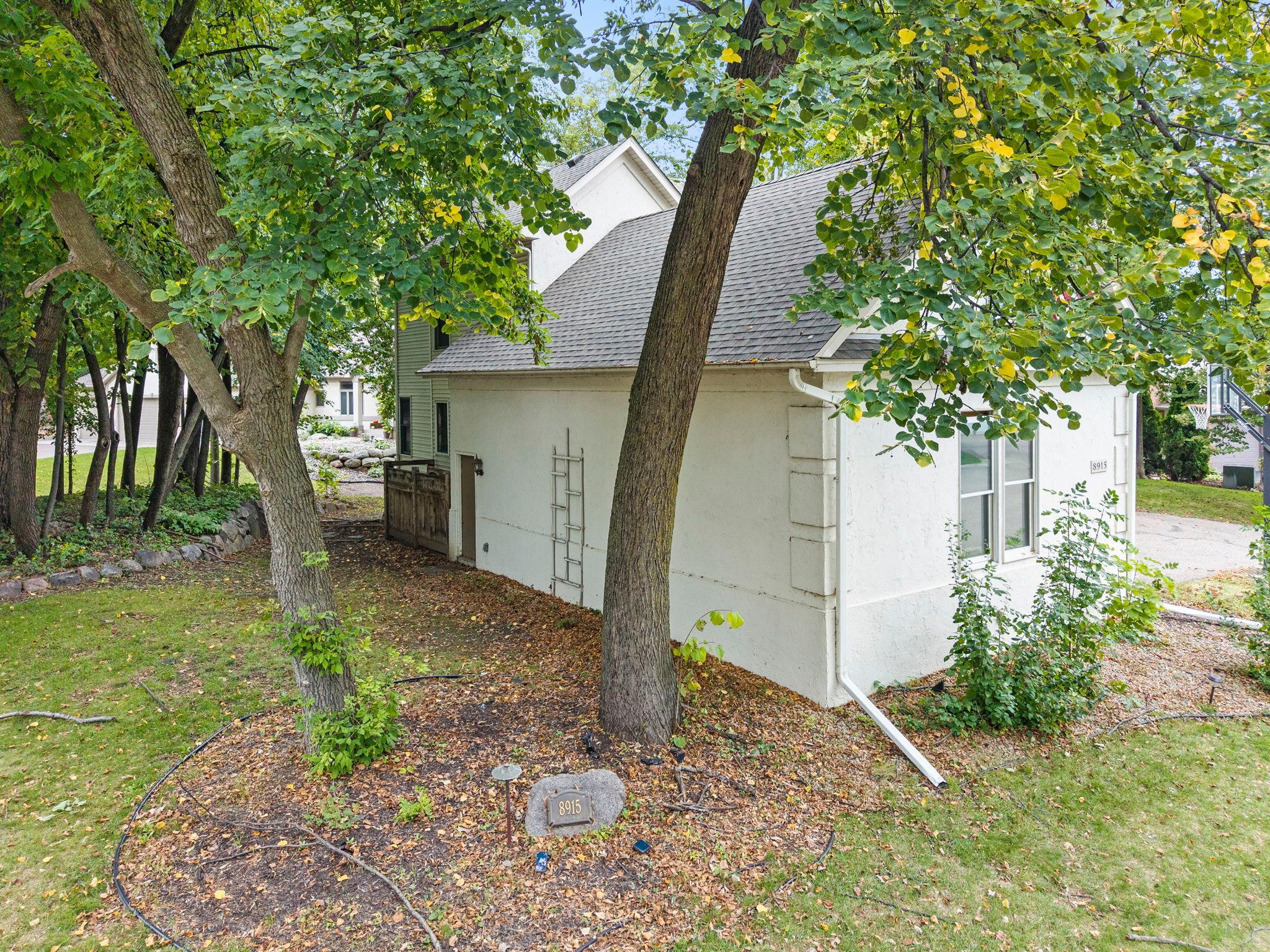 View of Residential at 8915 Umbria Place, Maple Grove MN 55311, Maple Grove (143 of 162) - Mike Wilen | Minnesota Team Real Estate