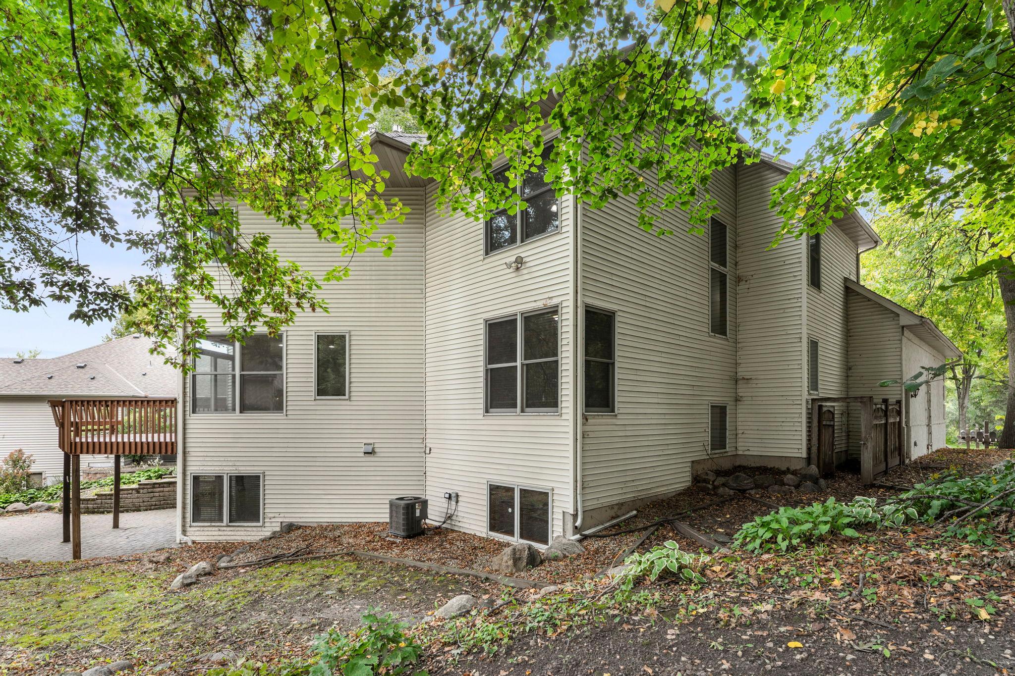View of Residential at 8915 Umbria Place, Maple Grove MN 55311, Maple Grove (131 of 162) - Mike Wilen | Minnesota Team Real Estate