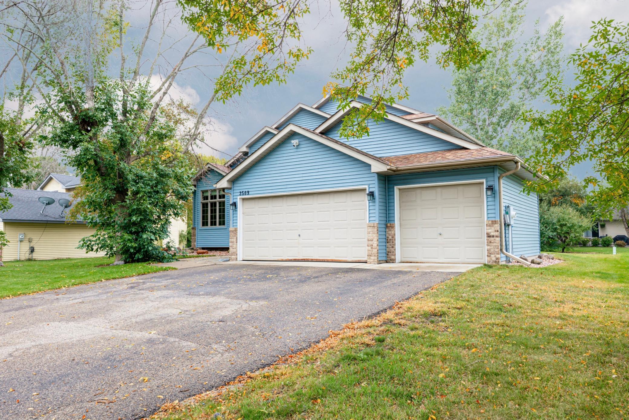 View of Residential at 3509 91st Crescent, Brooklyn Park MN 55443, Brooklyn Park (3 of 41) - Mike Wilen | Minnesota Team Real Estate
