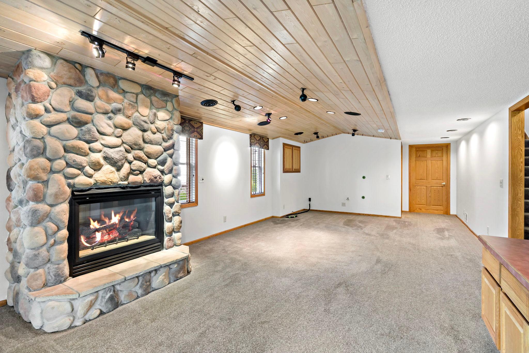 View of Residential at 7161 Cahill Avenue, Inver Grove Heights MN 55076, Inver Grove Heights (33 of 45) - Mike Wilen | Minnesota Team Real Estate