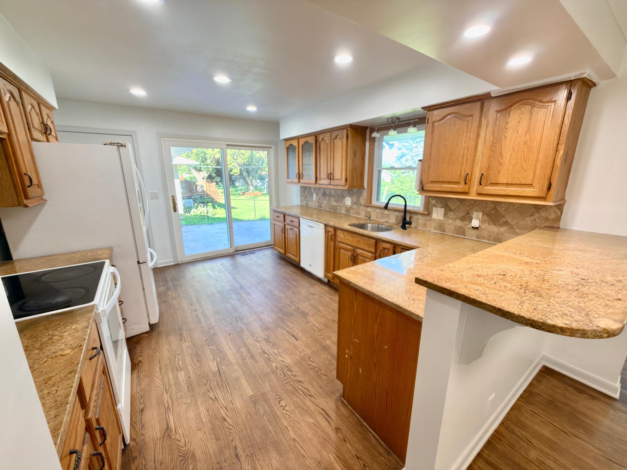 View of Residential at 795 County Road B2, Roseville MN 55113, Roseville (12 of 32) - Mike Wilen | Minnesota Team Real Estate