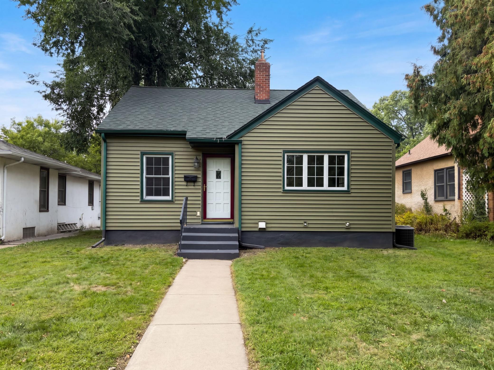 View of Single Family at 3419 Queen Avenue, Minneapolis - Mike Wilen | Minnesota Team Real Estate