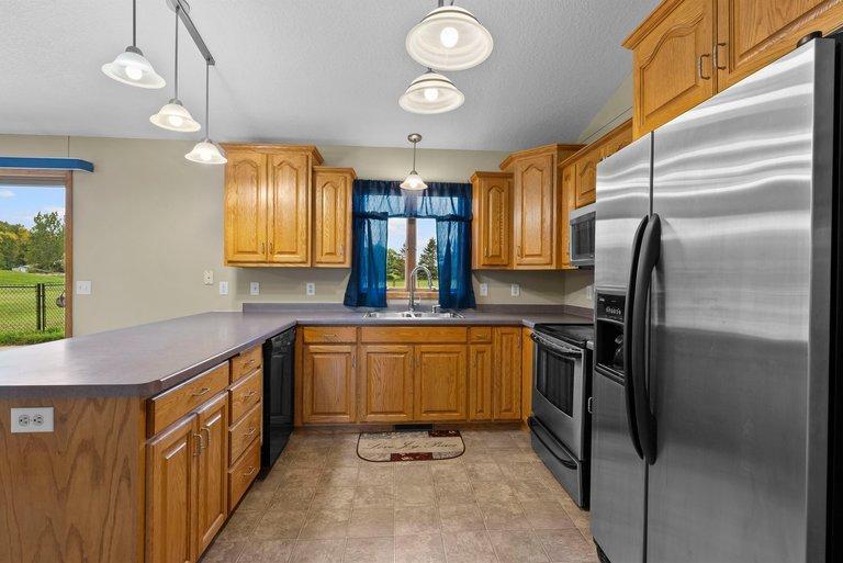 View of Residential at 12221 85th Avenue, Milaca MN 56353, Milaca (9 of 32) - Mike Wilen | Minnesota Team Real Estate