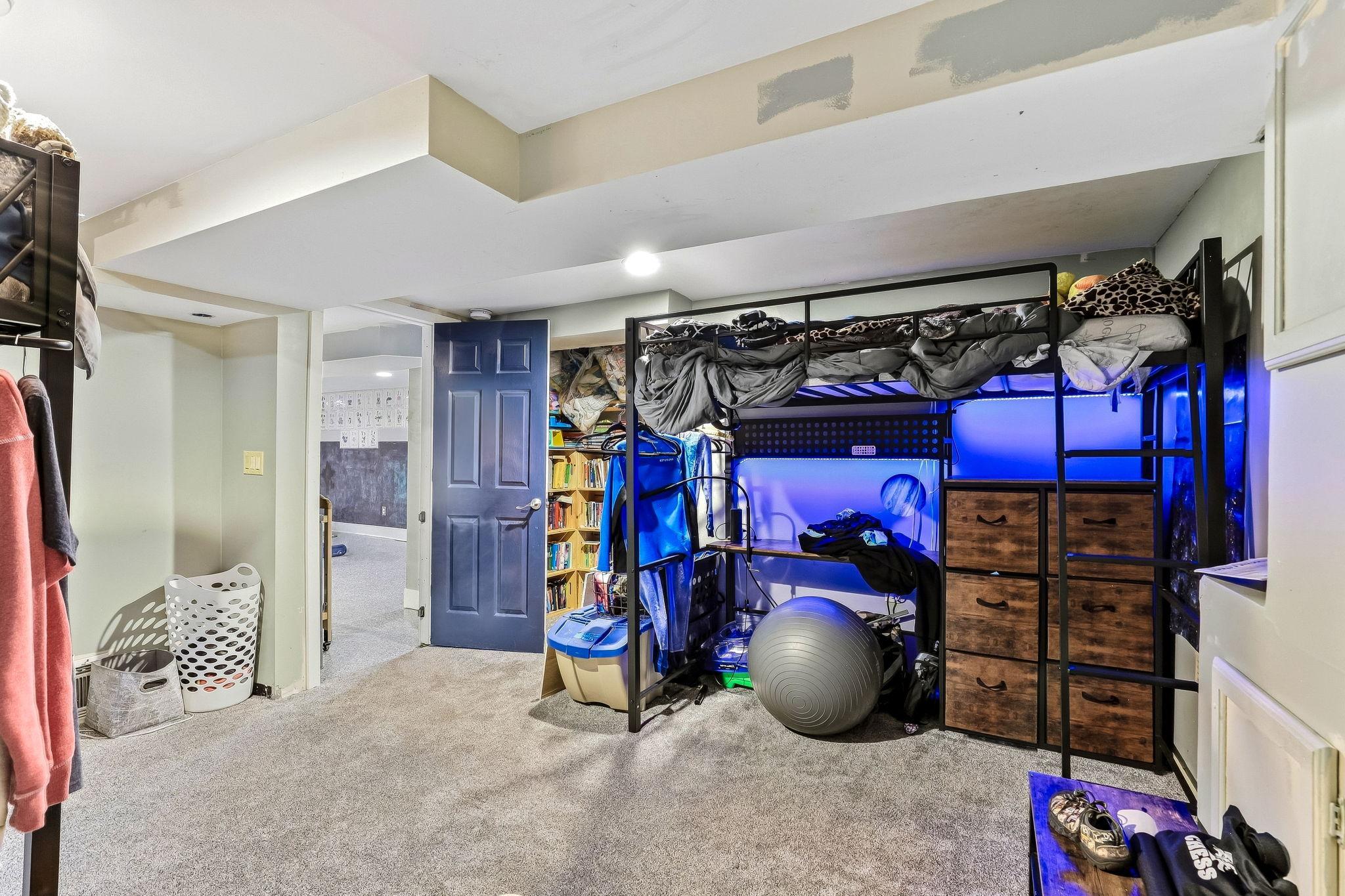 View of Residential at 4106 Vincent Avenue, Minneapolis MN 55412, Minneapolis (28 of 37) - Mike Wilen | Minnesota Team Real Estate