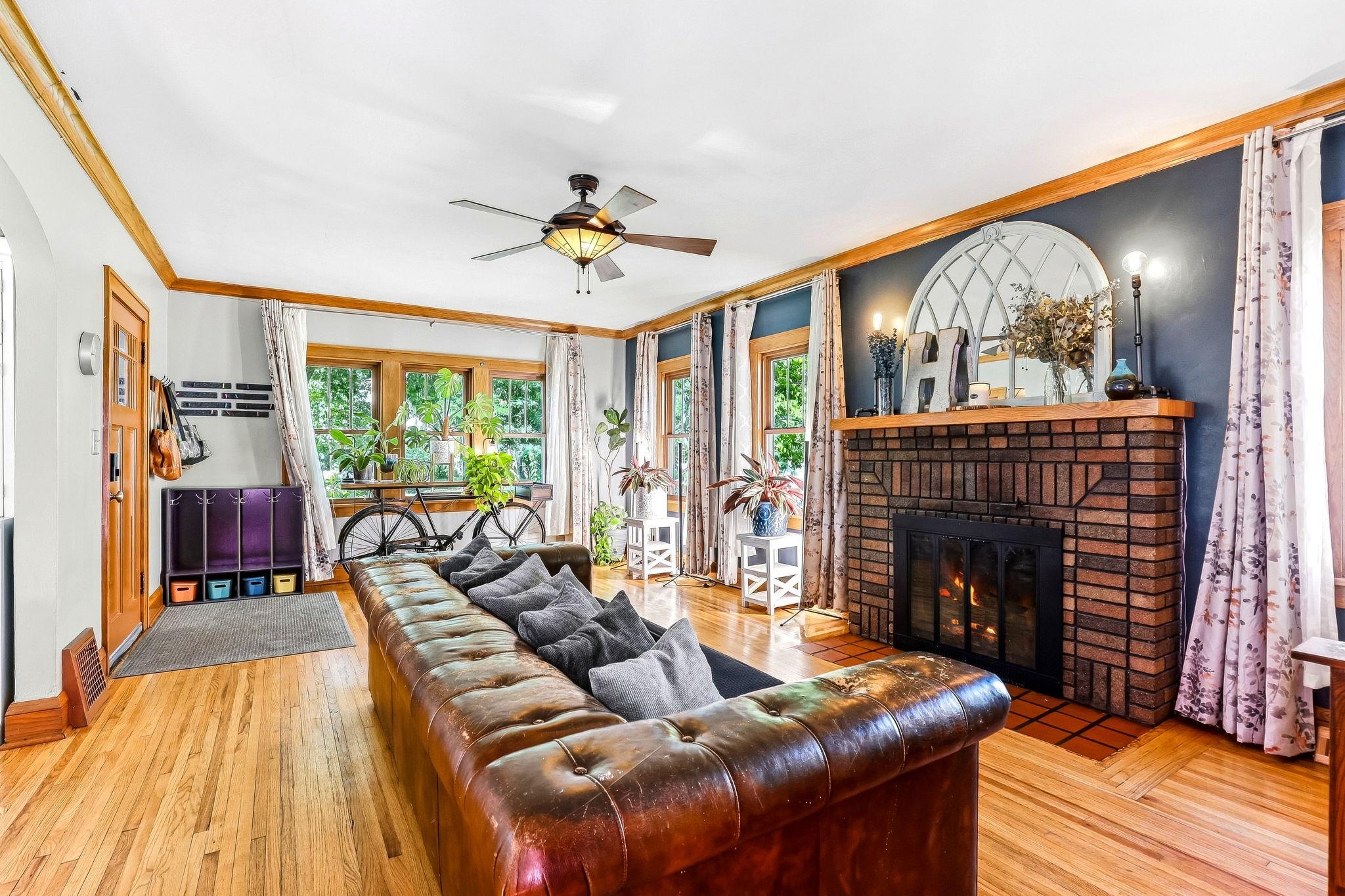 View of Residential at 4106 Vincent Avenue, Minneapolis MN 55412, Minneapolis (8 of 37) - Mike Wilen | Minnesota Team Real Estate