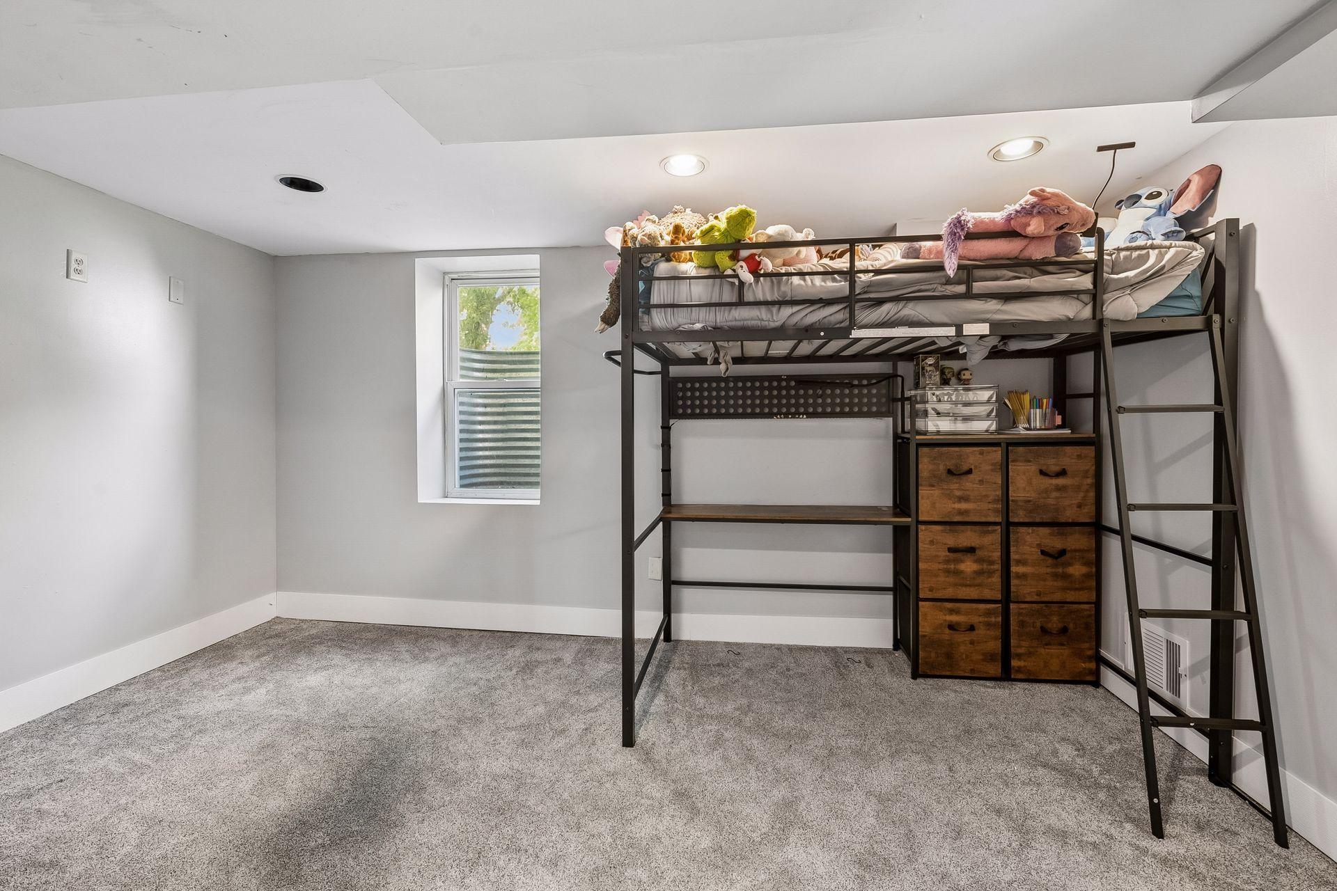 View of Residential at 4106 Vincent Avenue, Minneapolis MN 55412, Minneapolis (31 of 39) - Mike Wilen | Minnesota Team Real Estate