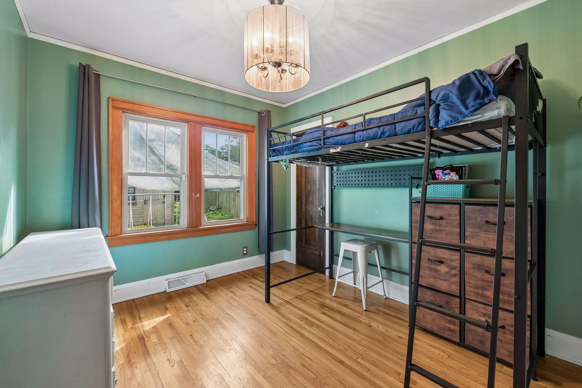 View of Residential at 4106 Vincent Avenue, Minneapolis MN 55412, Minneapolis (22 of 39) - Mike Wilen | Minnesota Team Real Estate