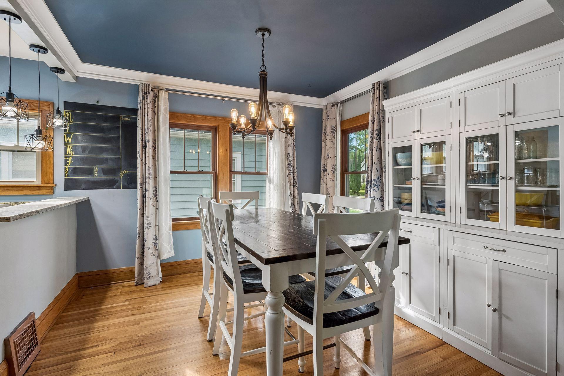View of Residential at 4106 Vincent Avenue, Minneapolis MN 55412, Minneapolis (11 of 39) - Mike Wilen | Minnesota Team Real Estate